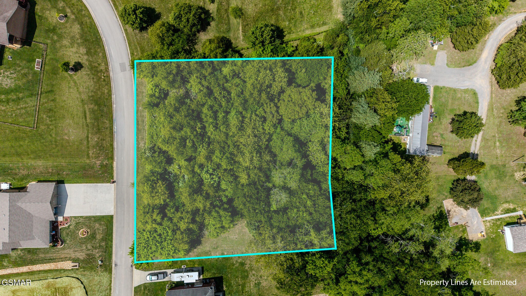 68 Southview Circle Property Photo 9