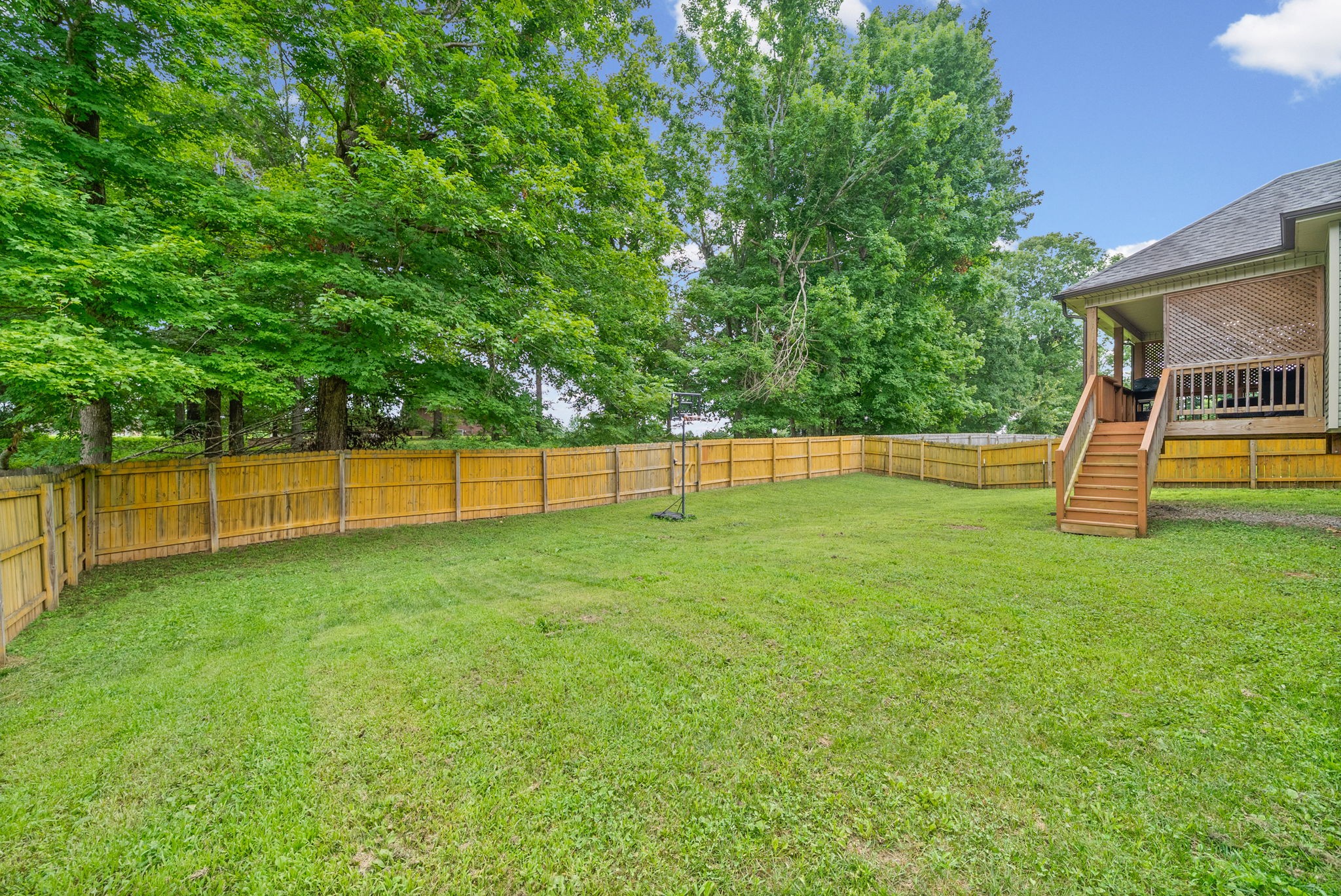 125 Sycamore Hill Dr Property Photo 29