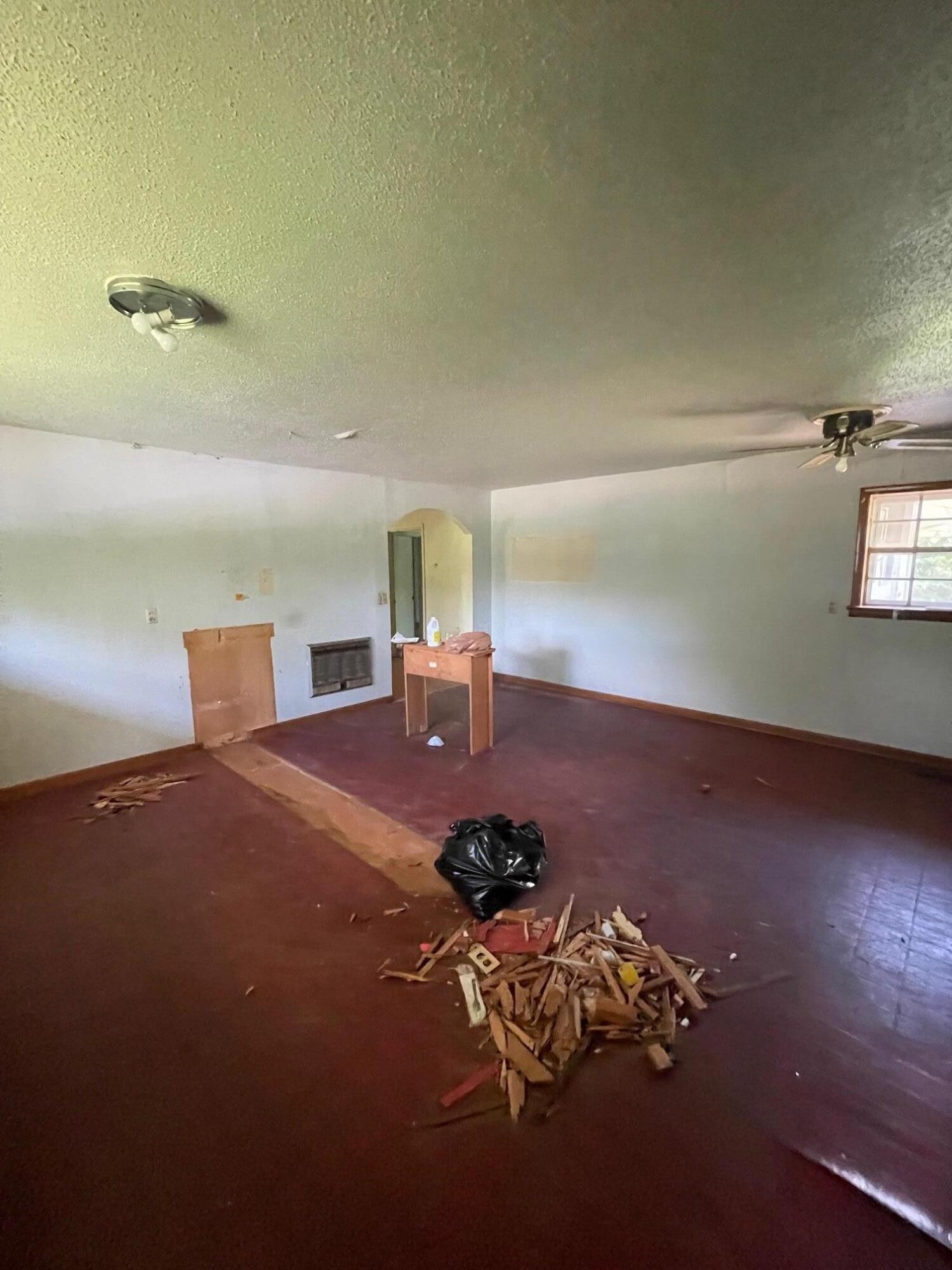 9543 E Brainerd Road Property Photo 5