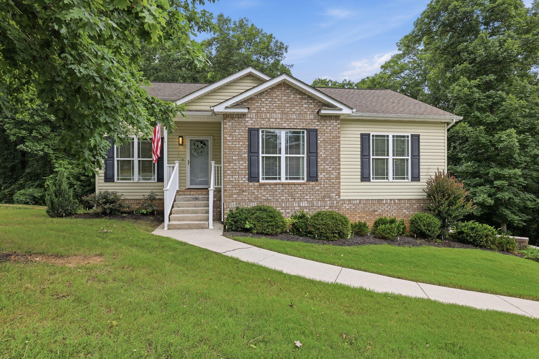 7402 Tiercel Drive Property Photo 1