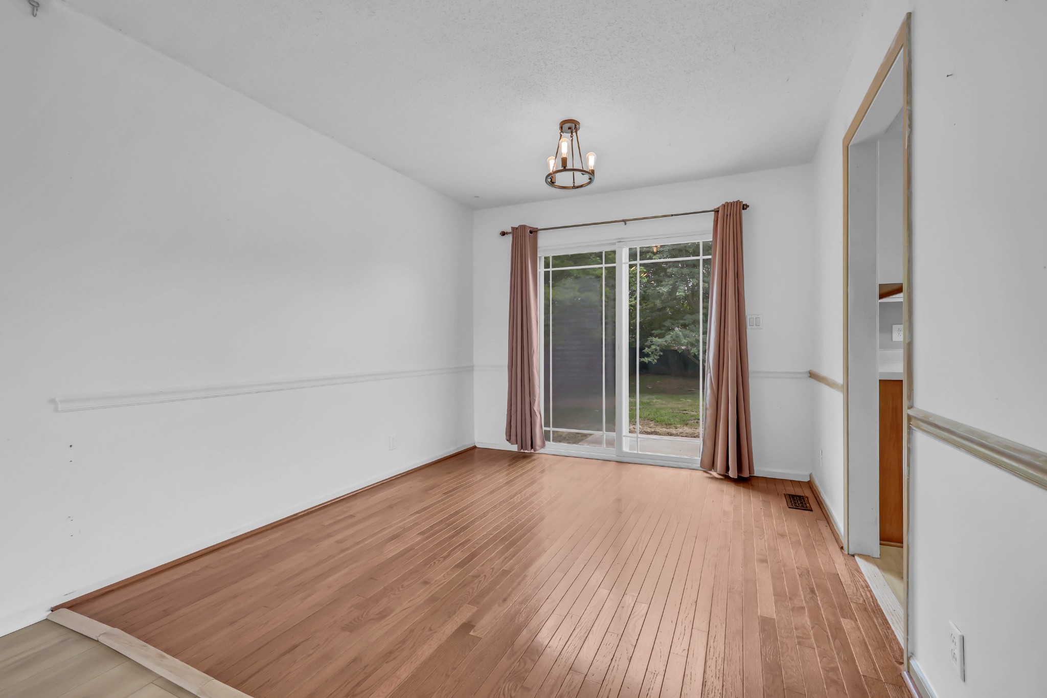 312 Broadmore Dr Property Photo 6