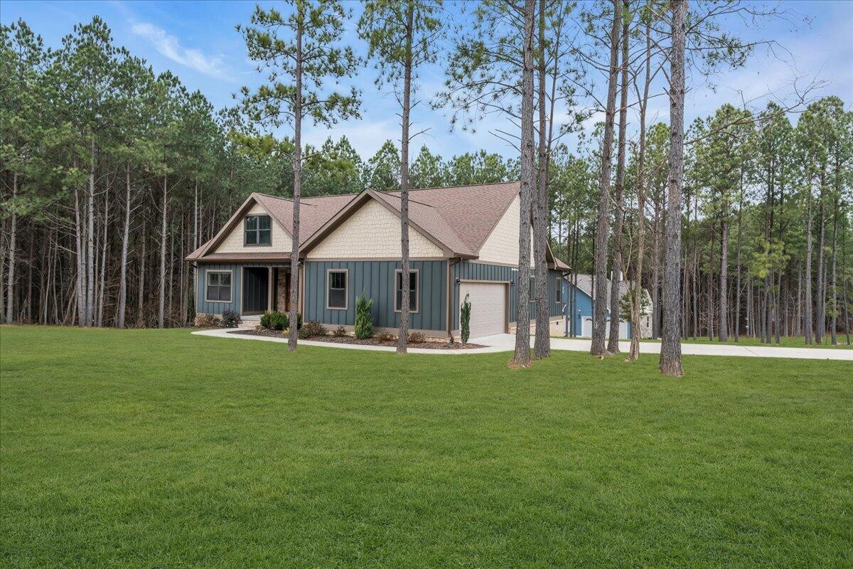 3200 Crockett Pointe Property Photo 1