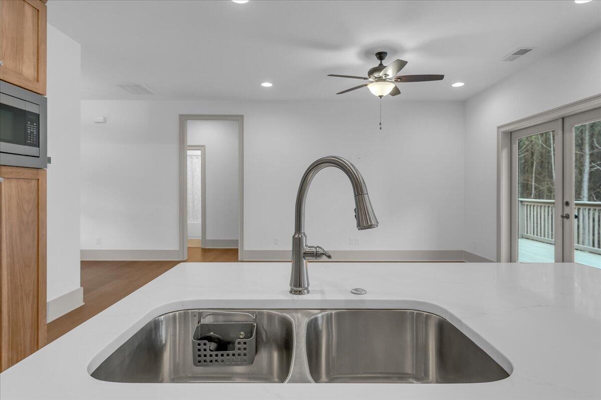 3200 Crockett Pointe Property Photo 42