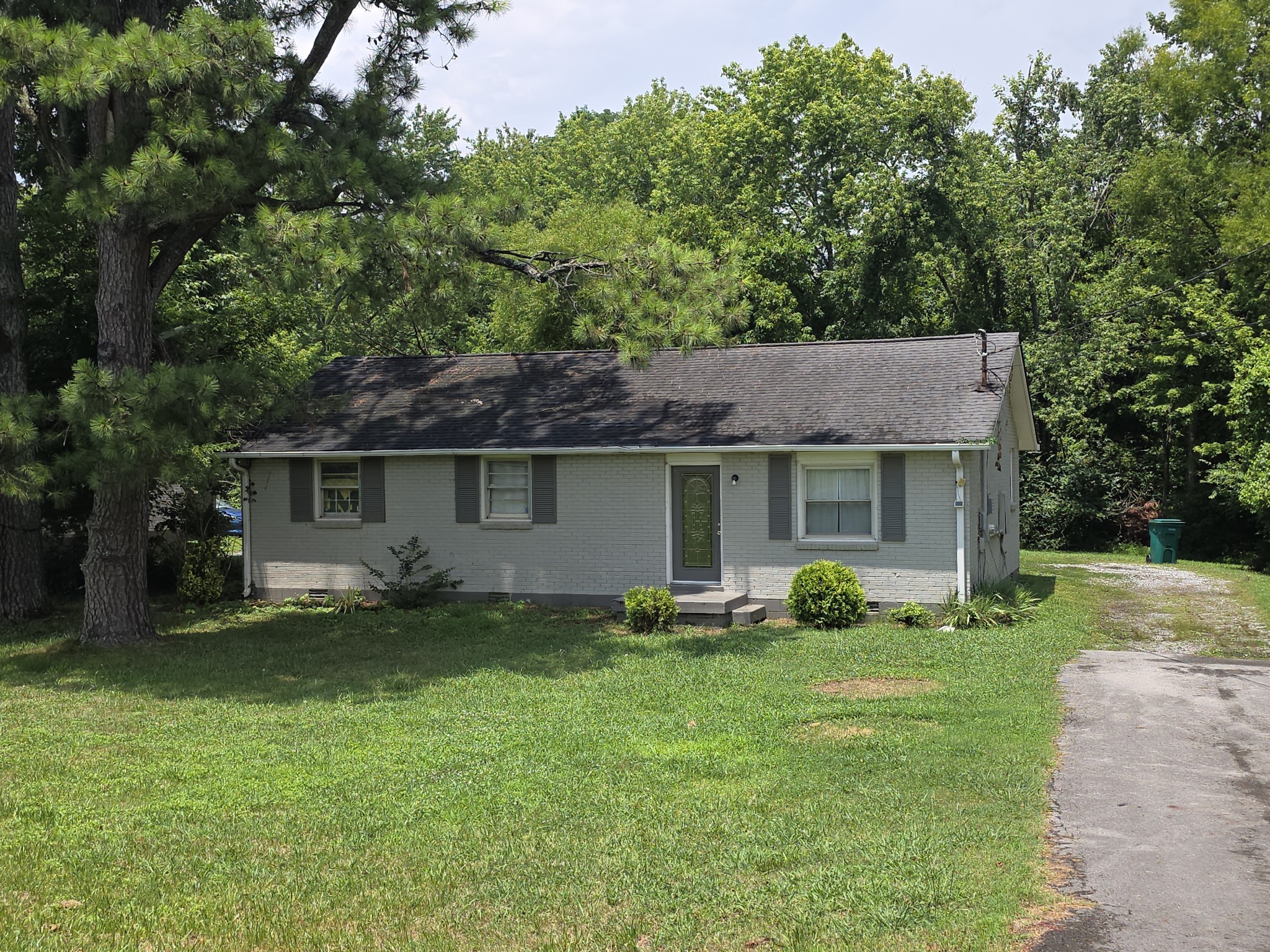 13501 Lebanon Rd