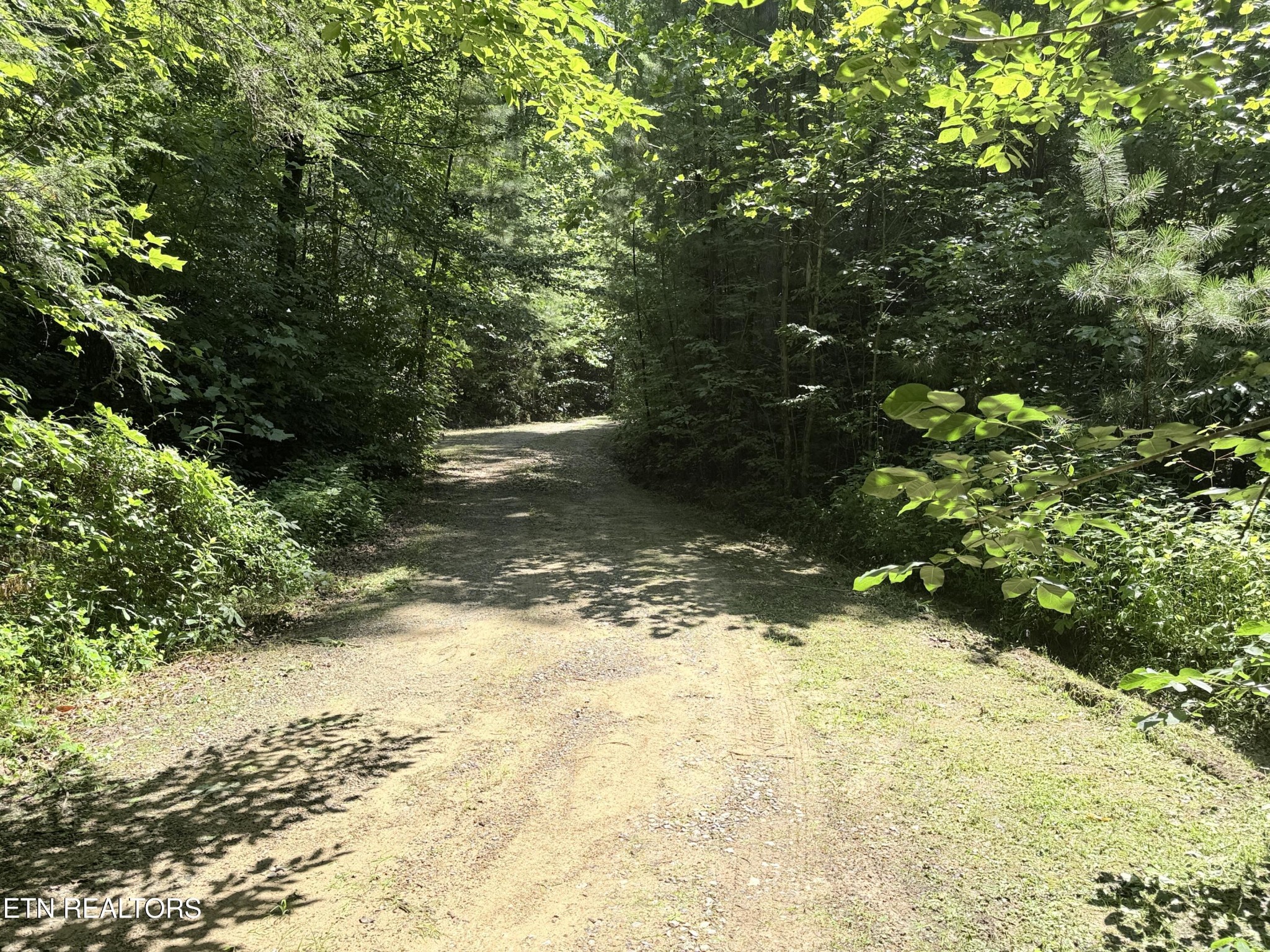 438 Country Square Rd Property Photo 29