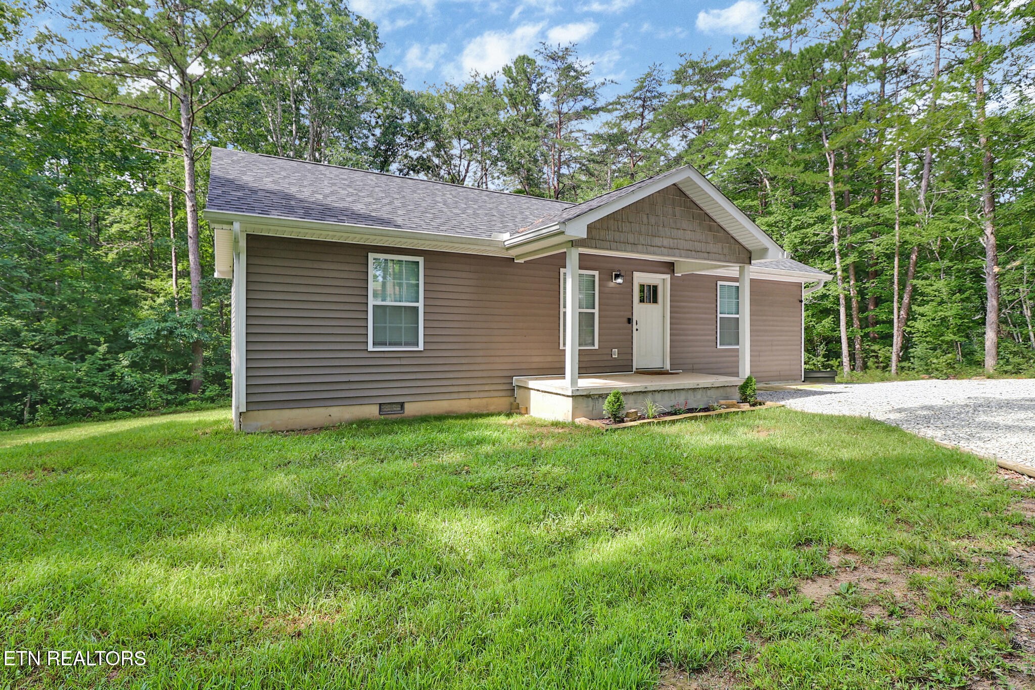 152 Goney Rd Property Photo 3