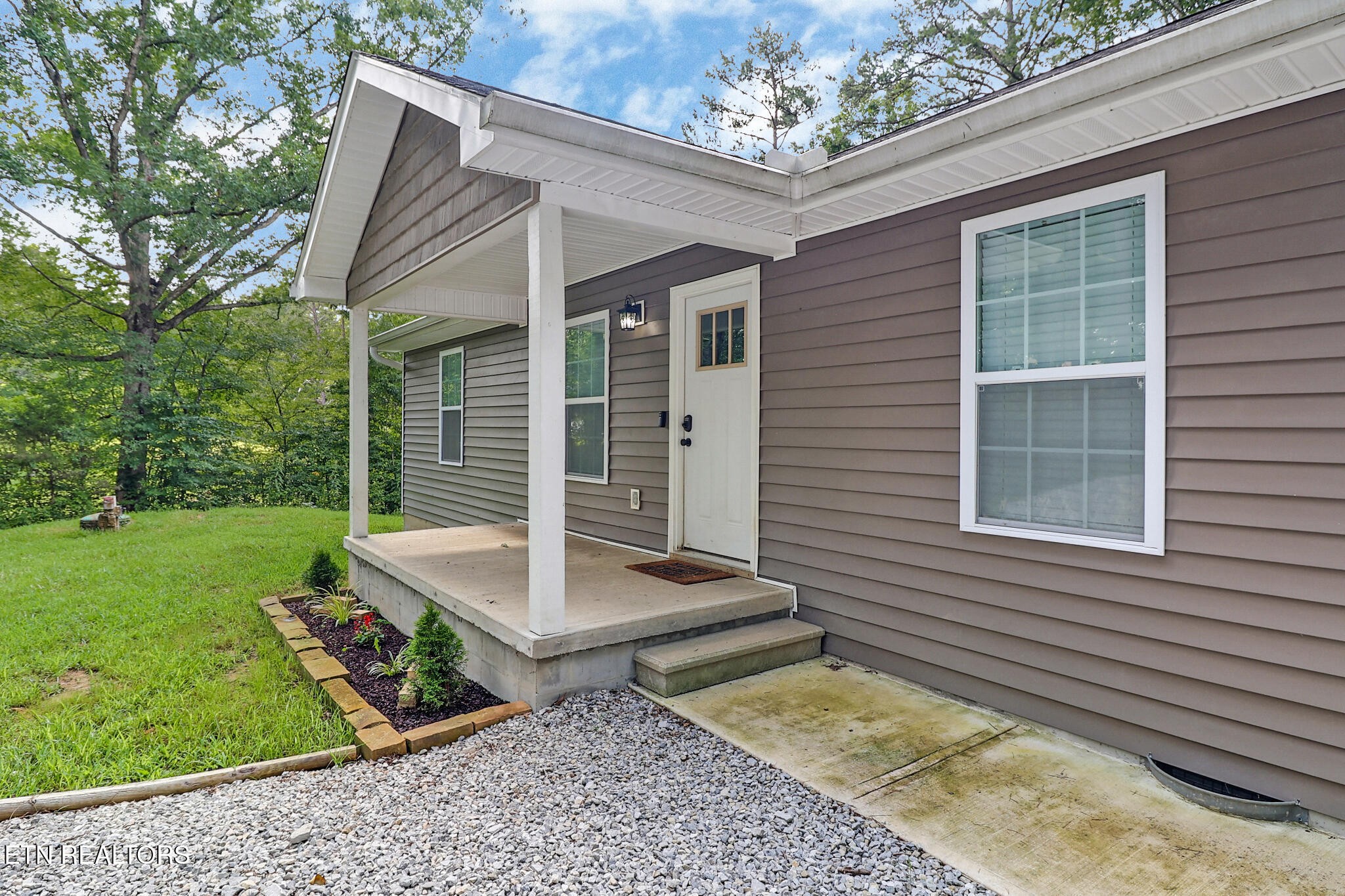 152 Goney Rd Property Photo 4