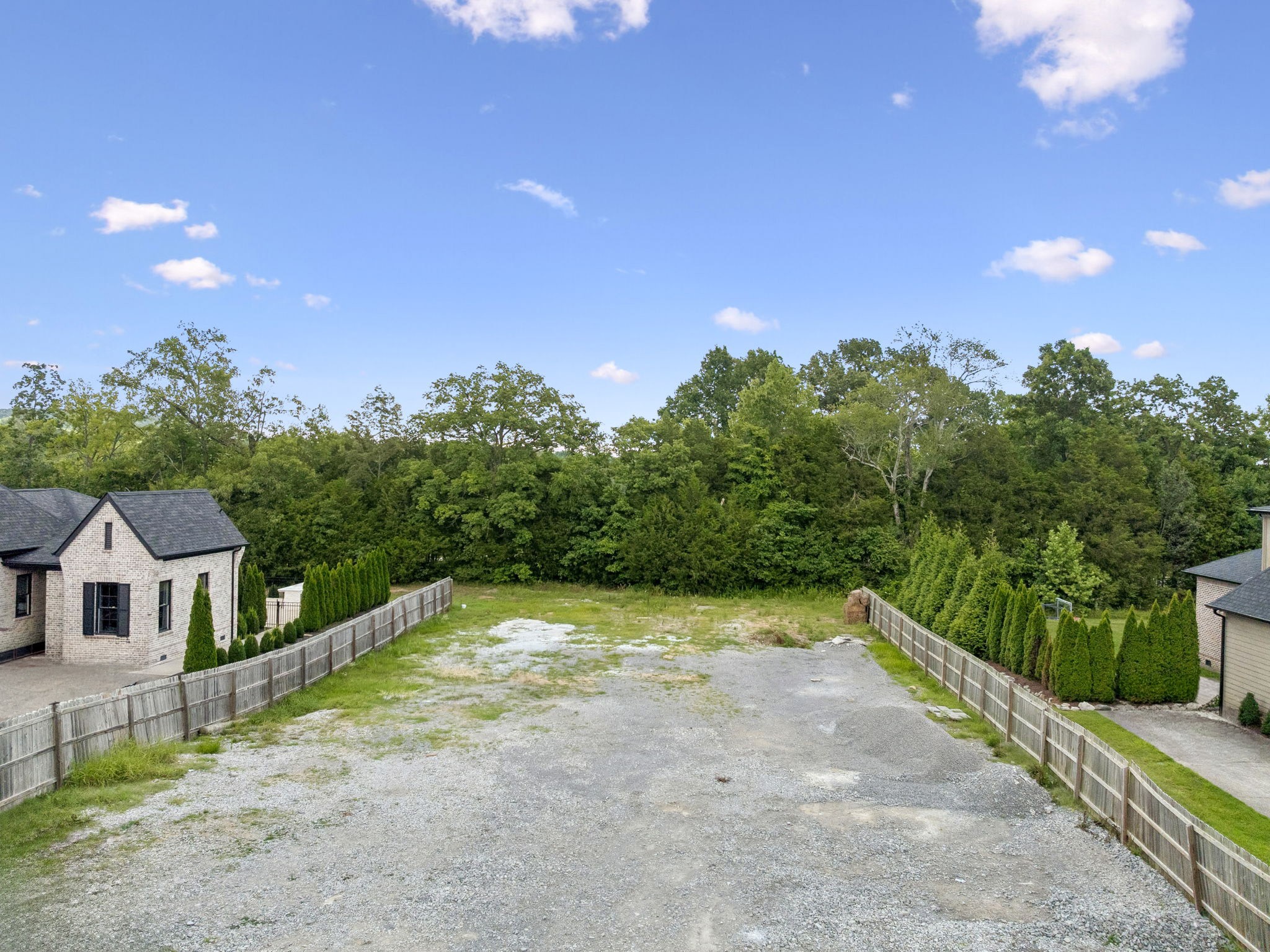 7041 Lanceleaf Dr Property Photo 10