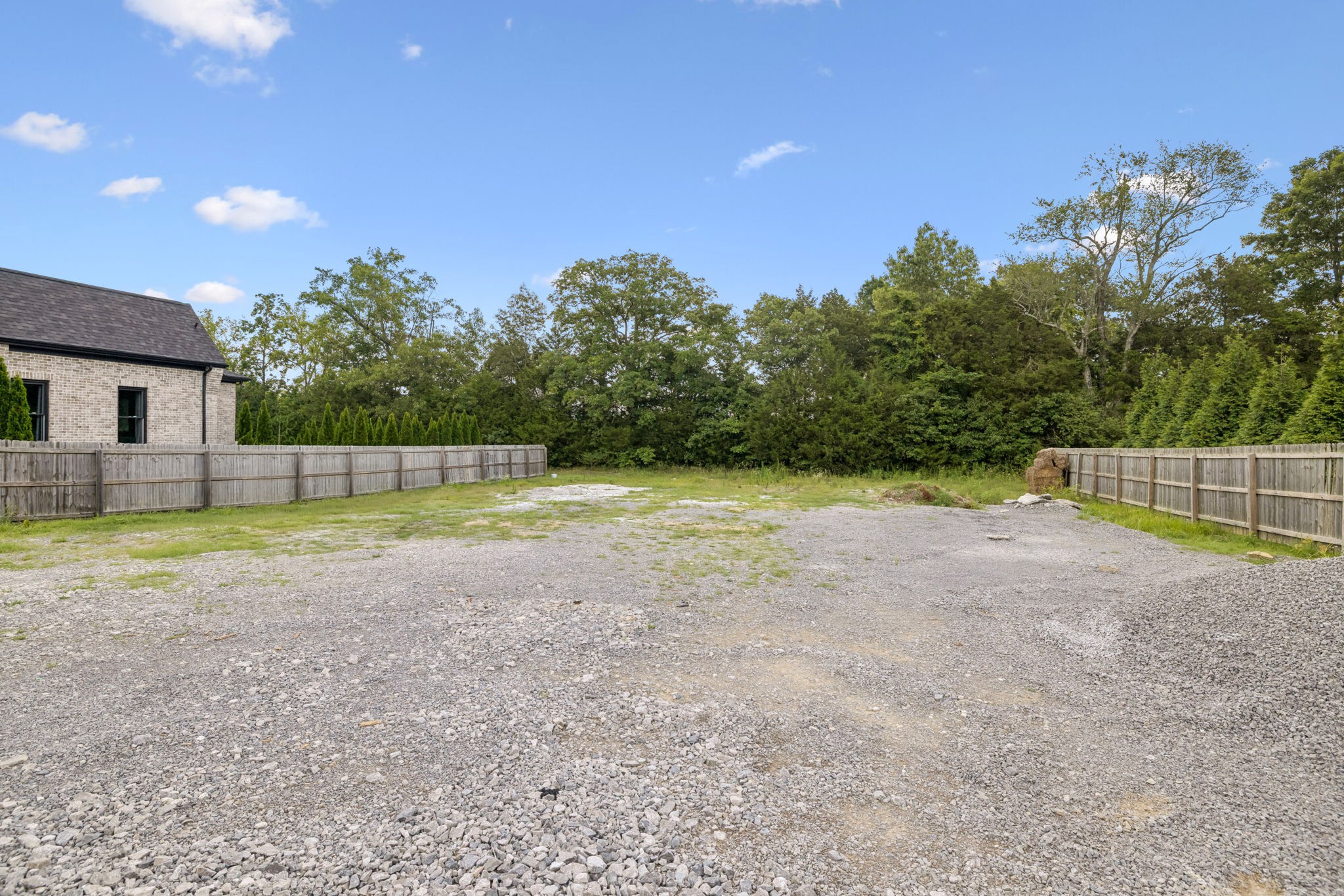 7041 Lanceleaf Dr Property Photo 14