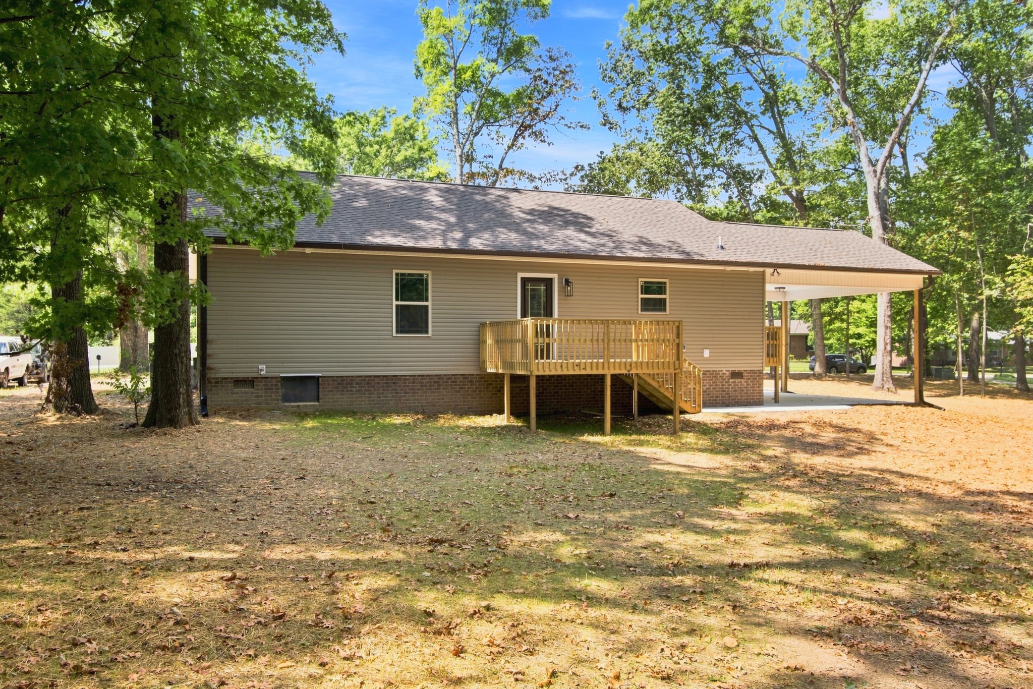 614 Wanda Ln Property Photo 9