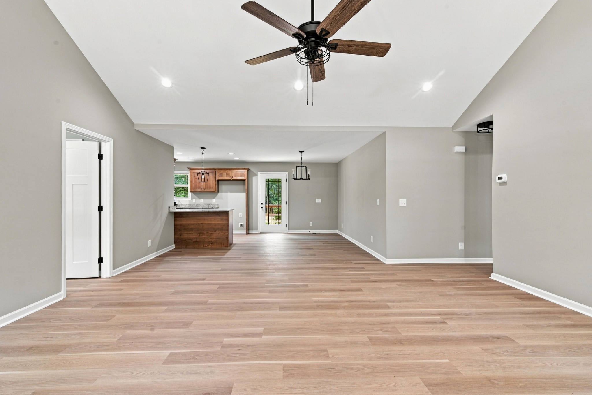 614 Wanda Ln Property Photo 14