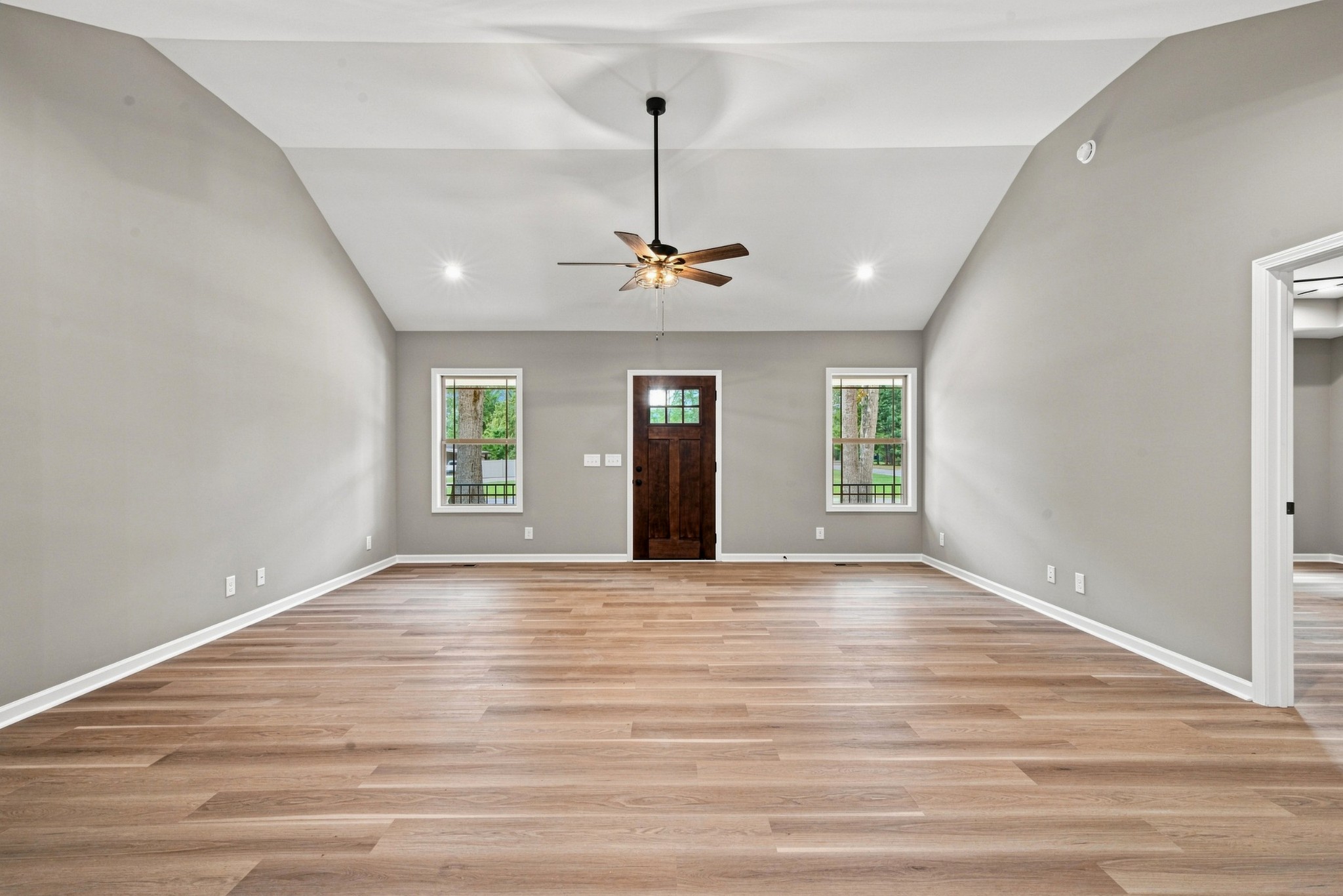 614 Wanda Ln Property Photo 16