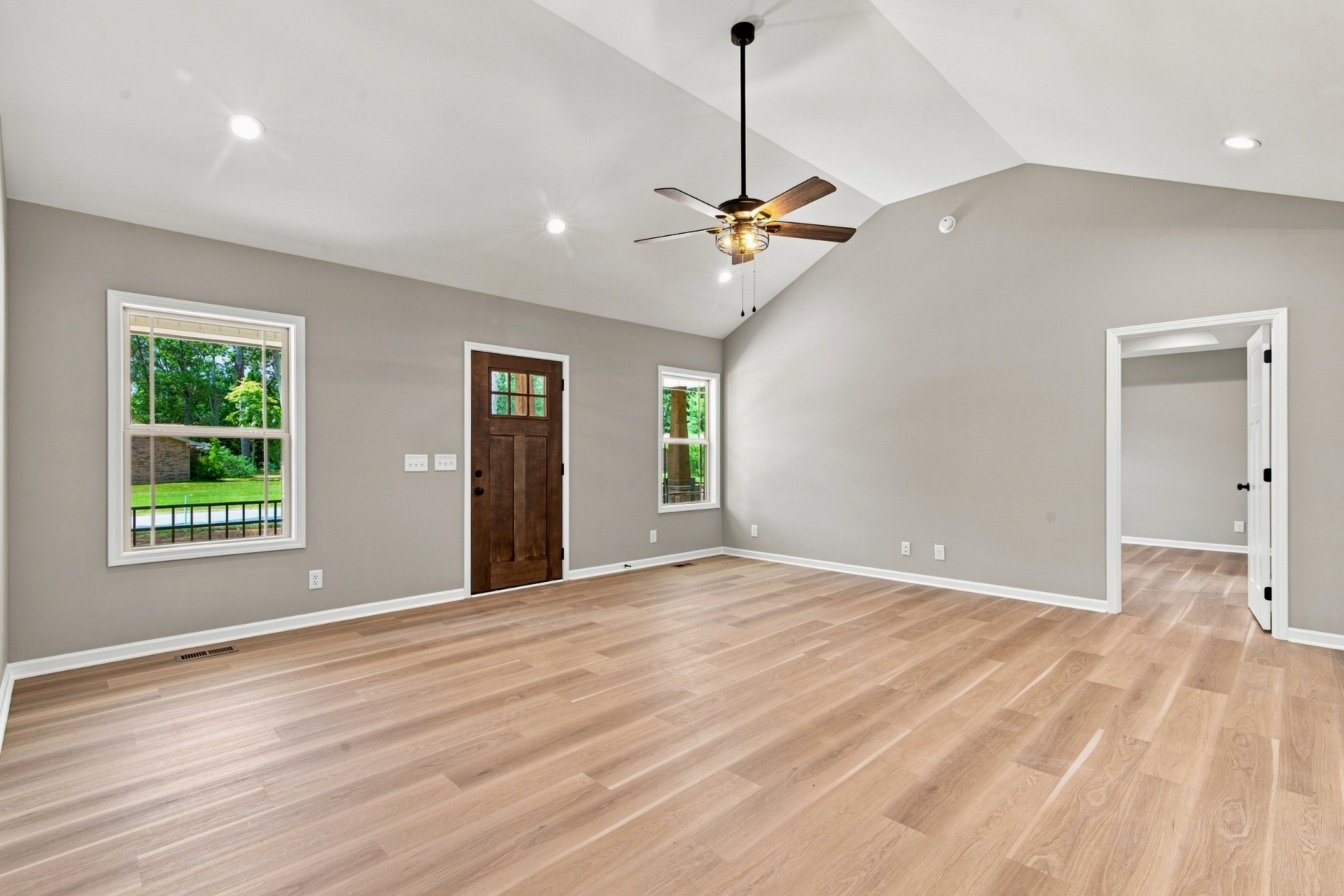614 Wanda Ln Property Photo 17