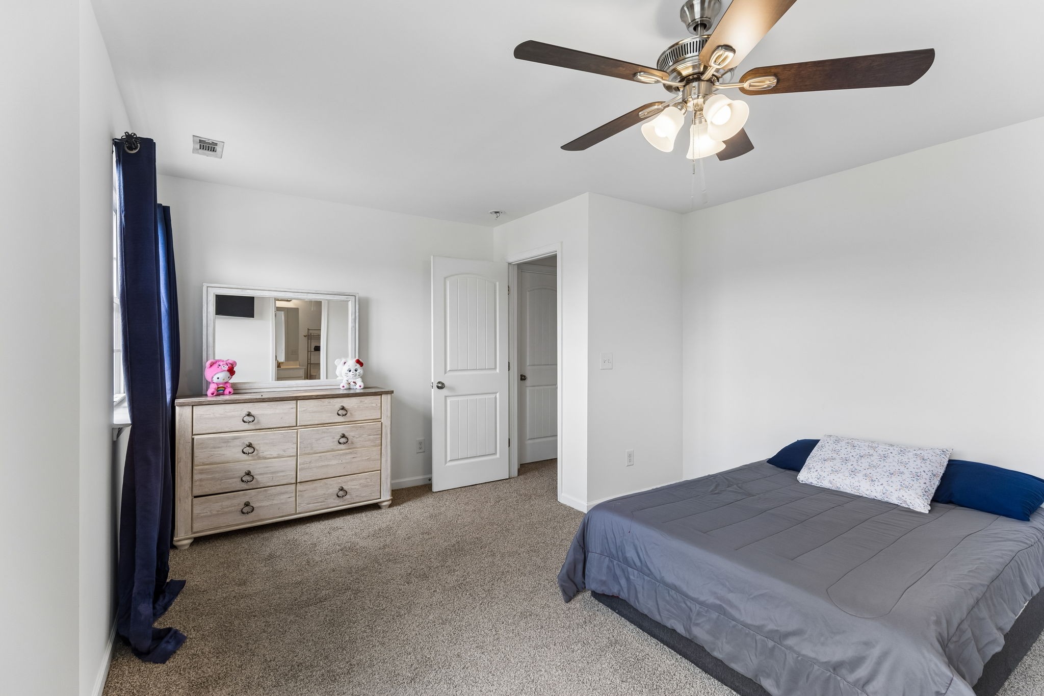 4152 Dwight Way Property Photo 23