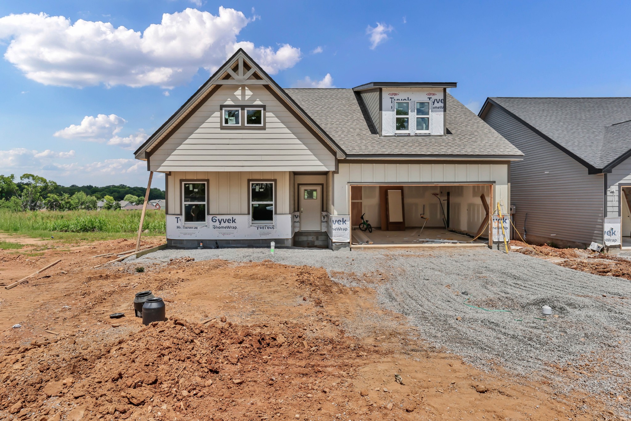 2796 Brewster Dr Property Photo 1