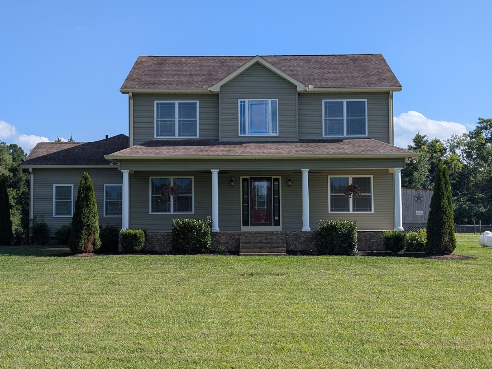 199 Walnut Grove Rd Property Photo 1