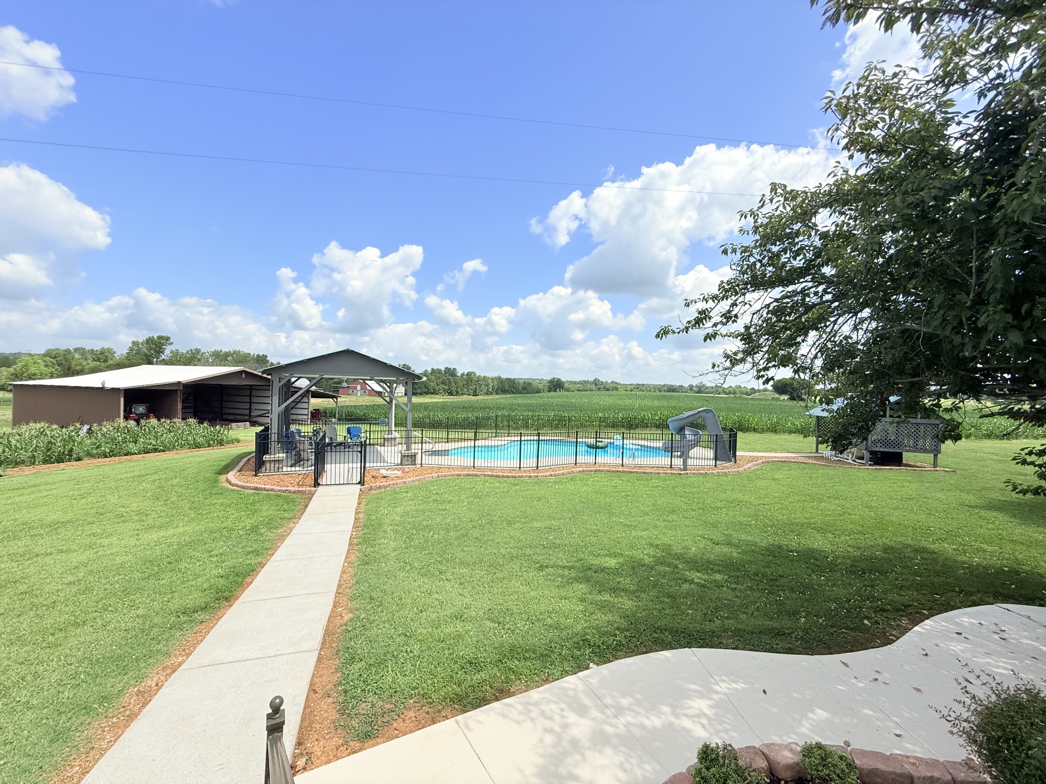 2760 Cedar Grove Rd Property Photo 18