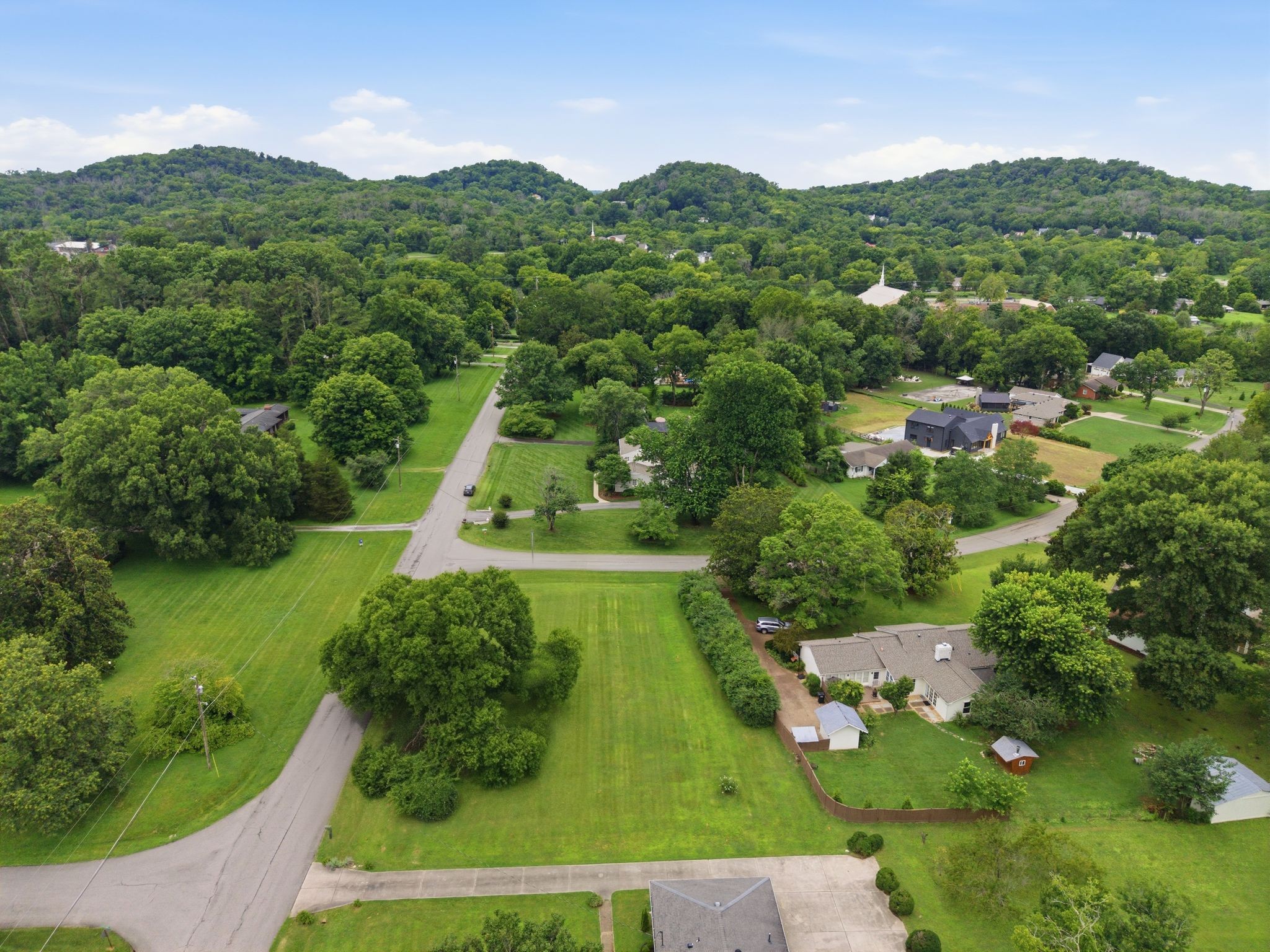 202 Harpeth Hills Dr Property Photo 12