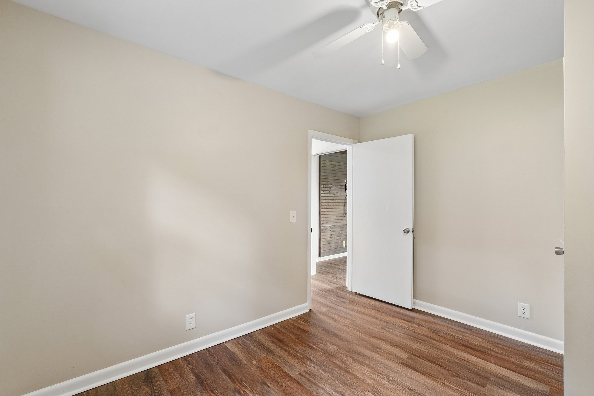 375 Spring Valley Dr Property Photo 18