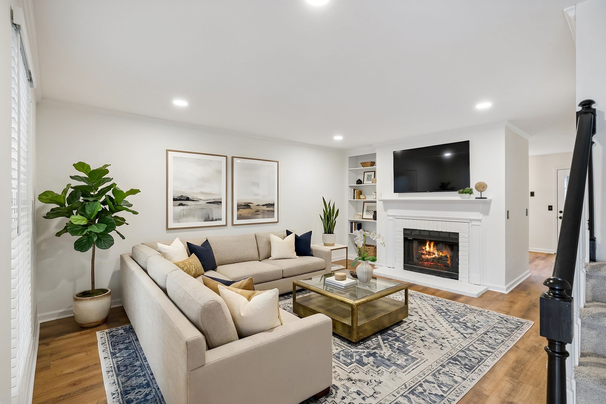 200 N Royal Oaks Blvd