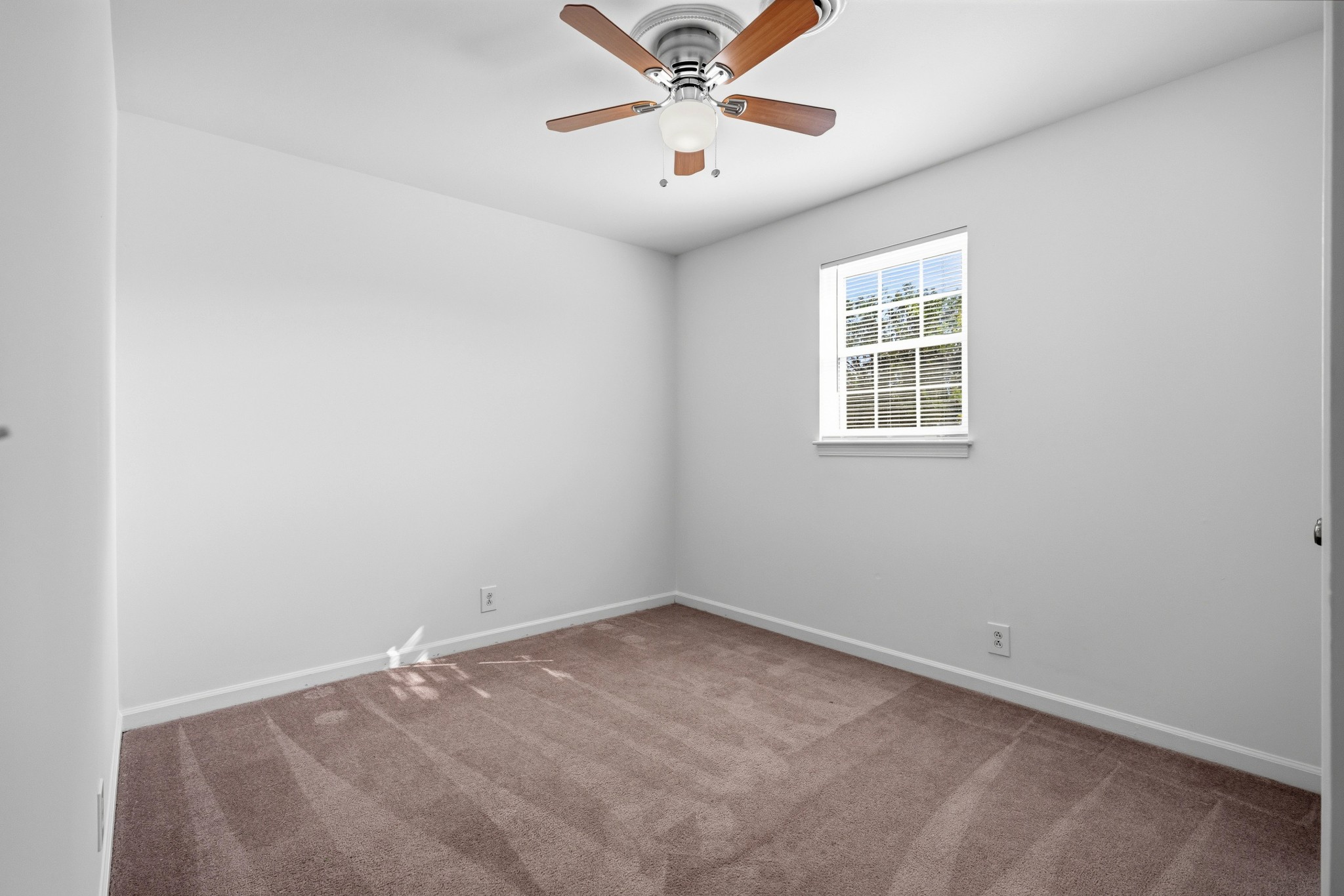 1016 Todd Preis Dr Property Photo 20