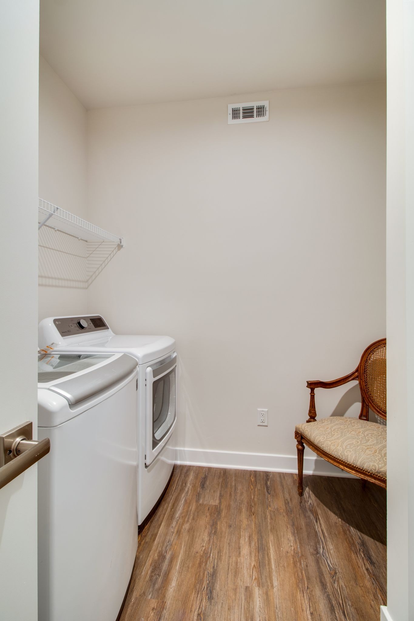 806 Mill Tree Ct Property Photo 11