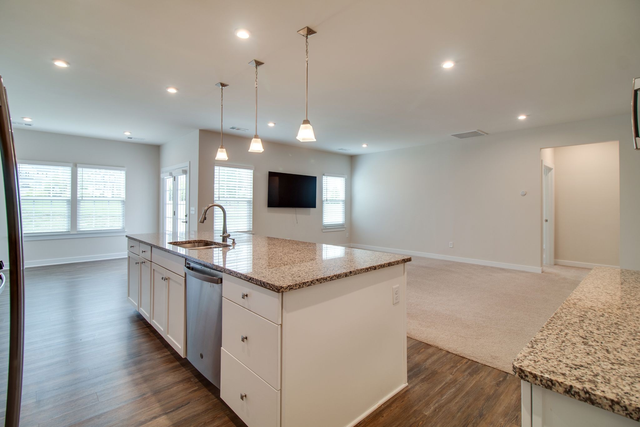 806 Mill Tree Ct Property Photo 14