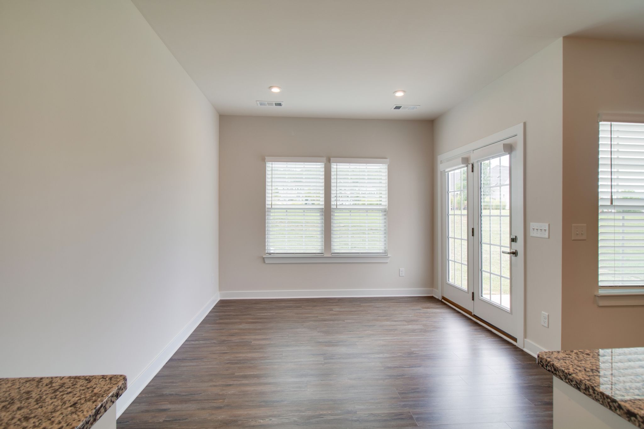 806 Mill Tree Ct Property Photo 27