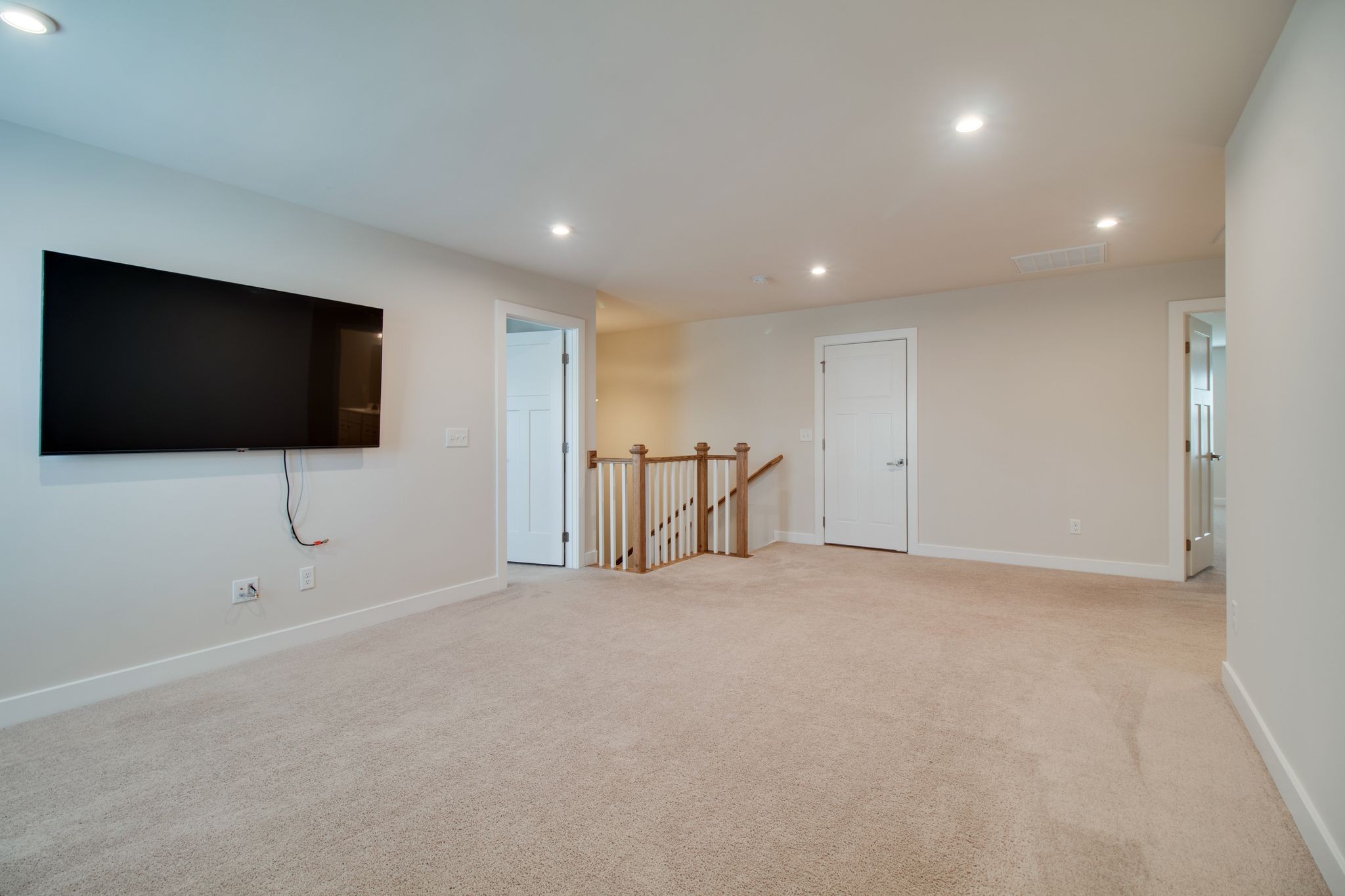 806 Mill Tree Ct Property Photo 33
