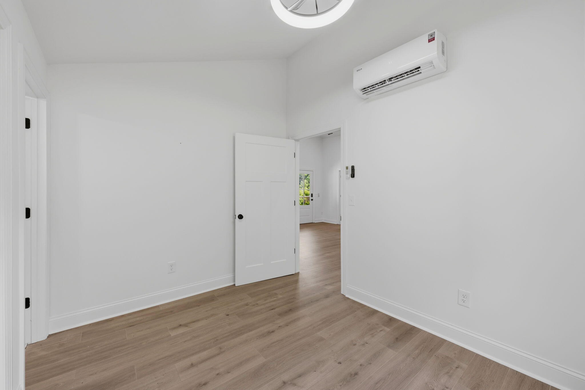 954 Beason Drive Property Photo 8