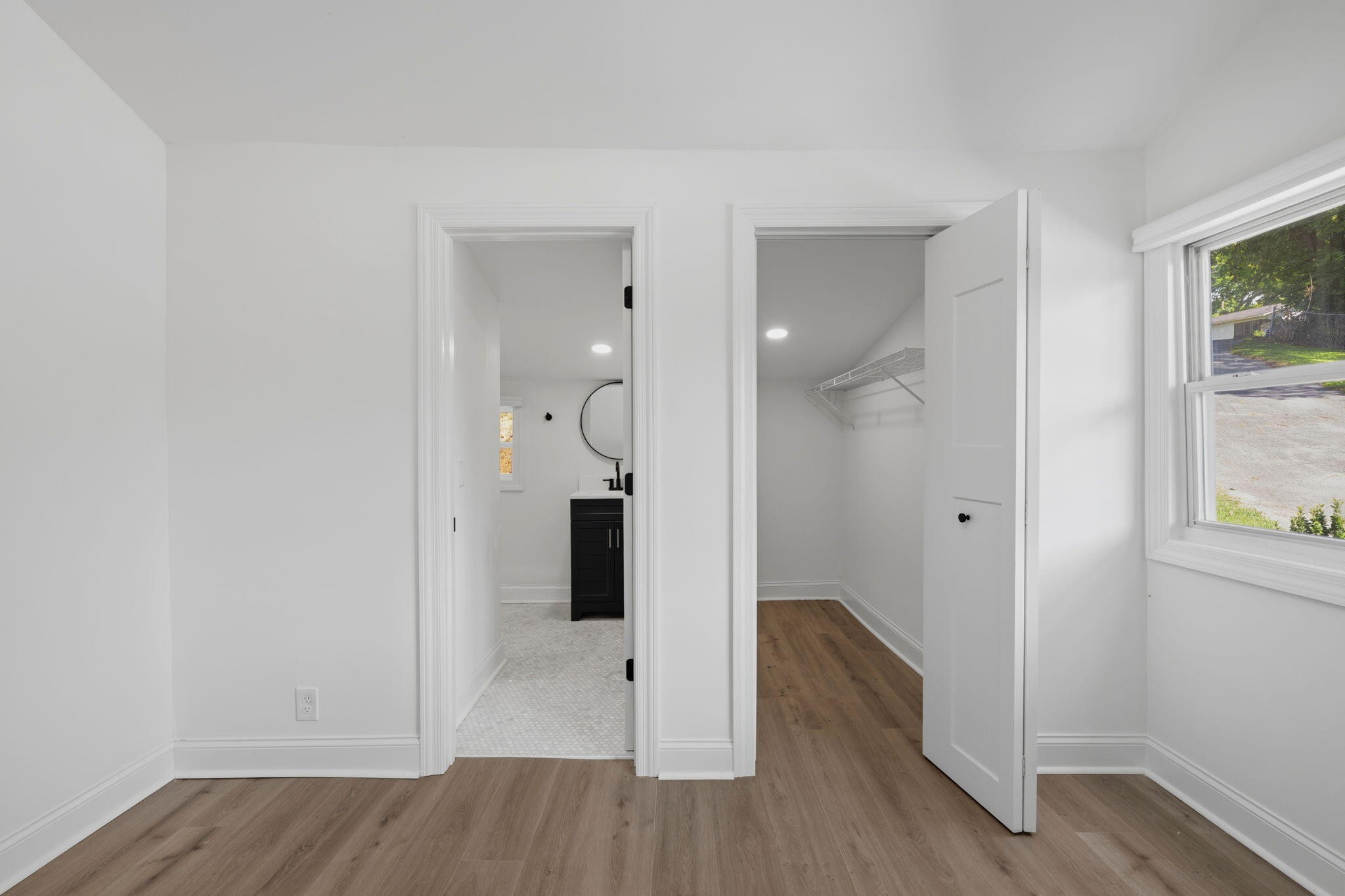 954 Beason Drive Property Photo 14