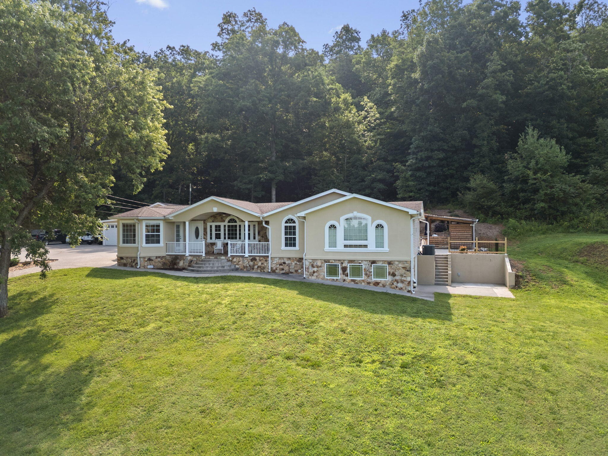 2385 Varnell Road, Sw Property Photo 1
