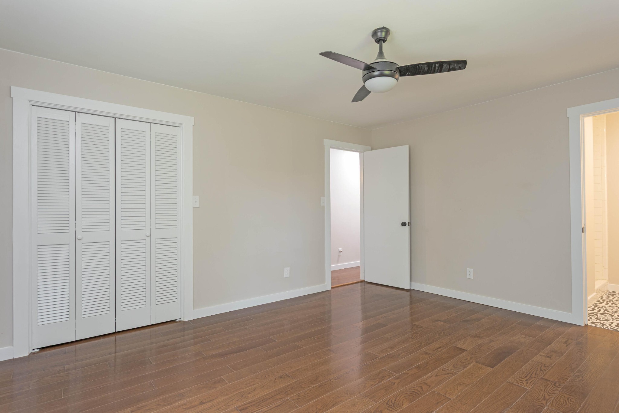 547 Van Davis Road, Nw Property Photo 16
