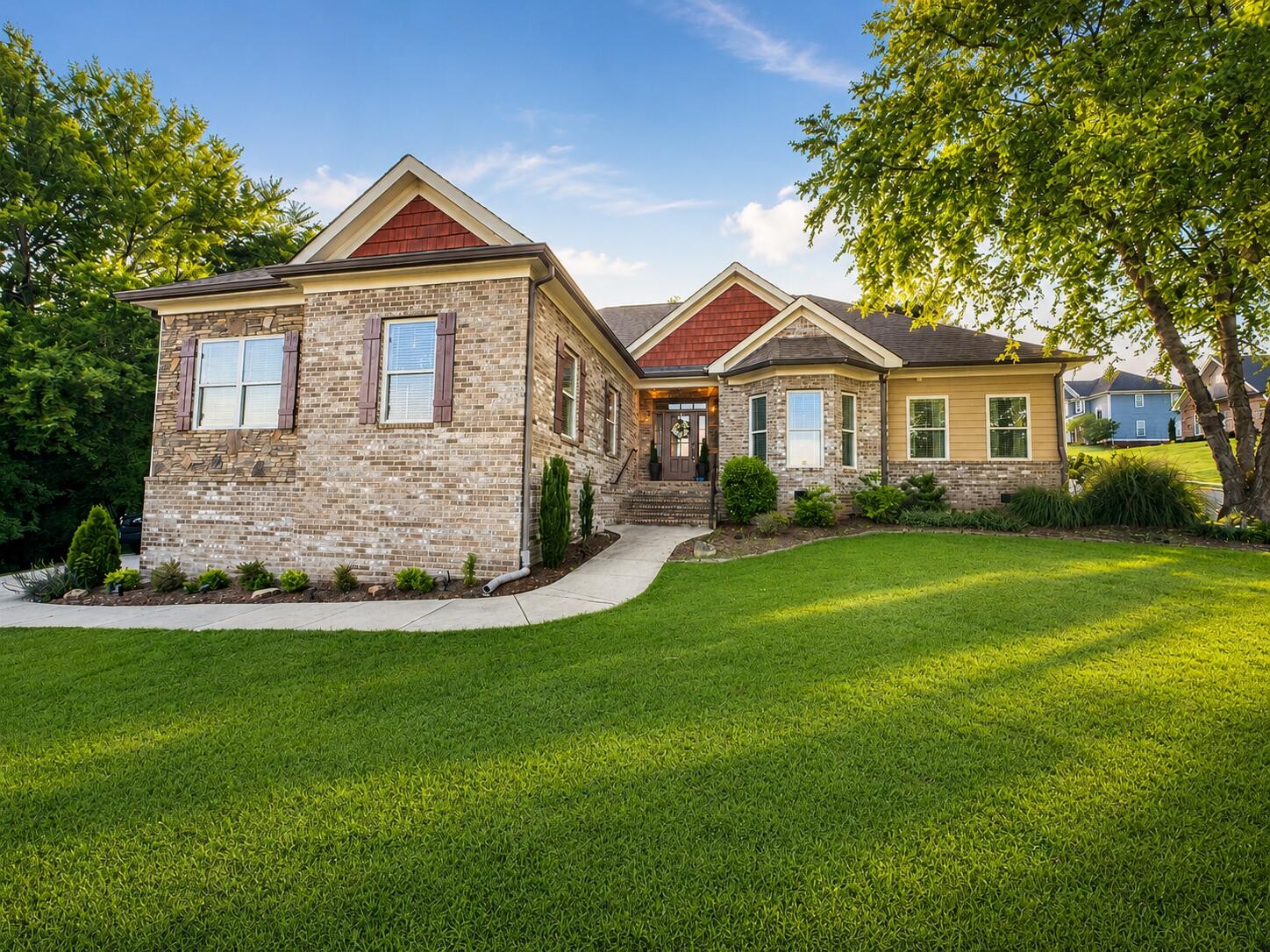 3579 Hawks Creek Drive Property Photo 1