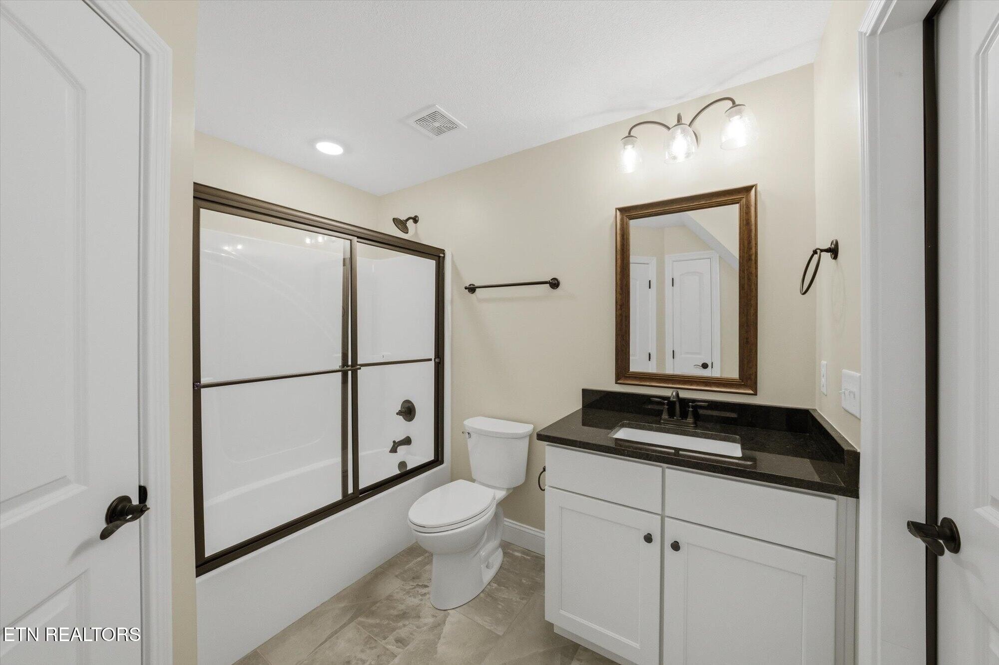 224 Lake View Point Property Photo 31