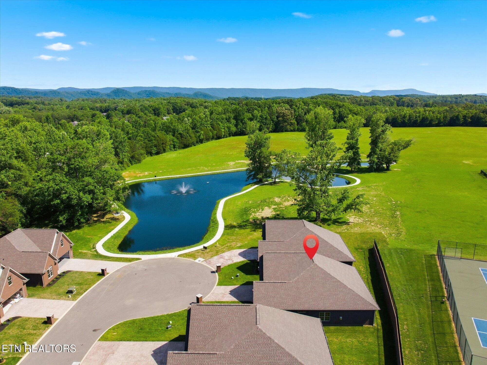 224 Lake View Point Property Photo 40