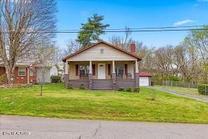 109 Fisher St Property Photo 25