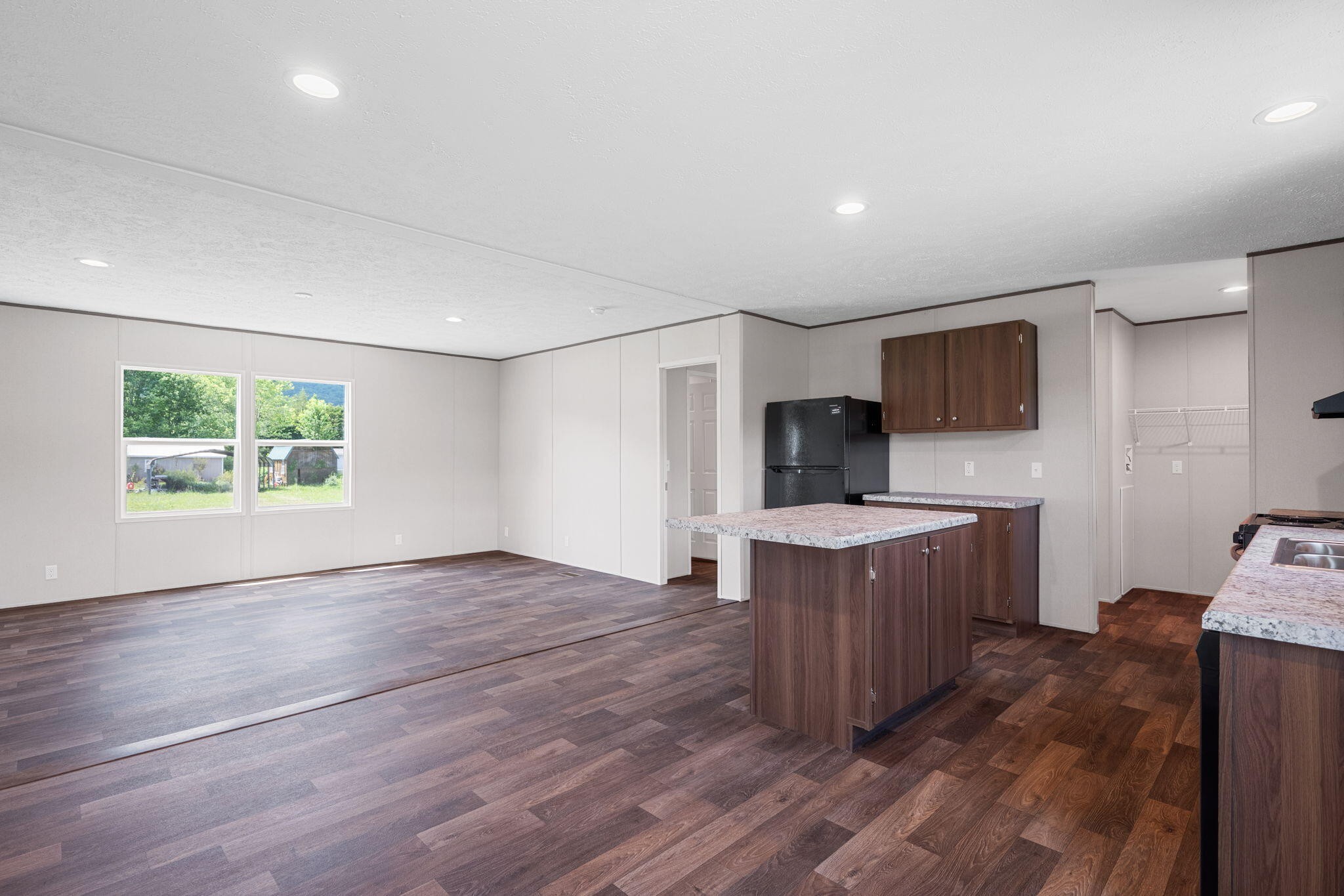 142 Meadow View Property Photo 10