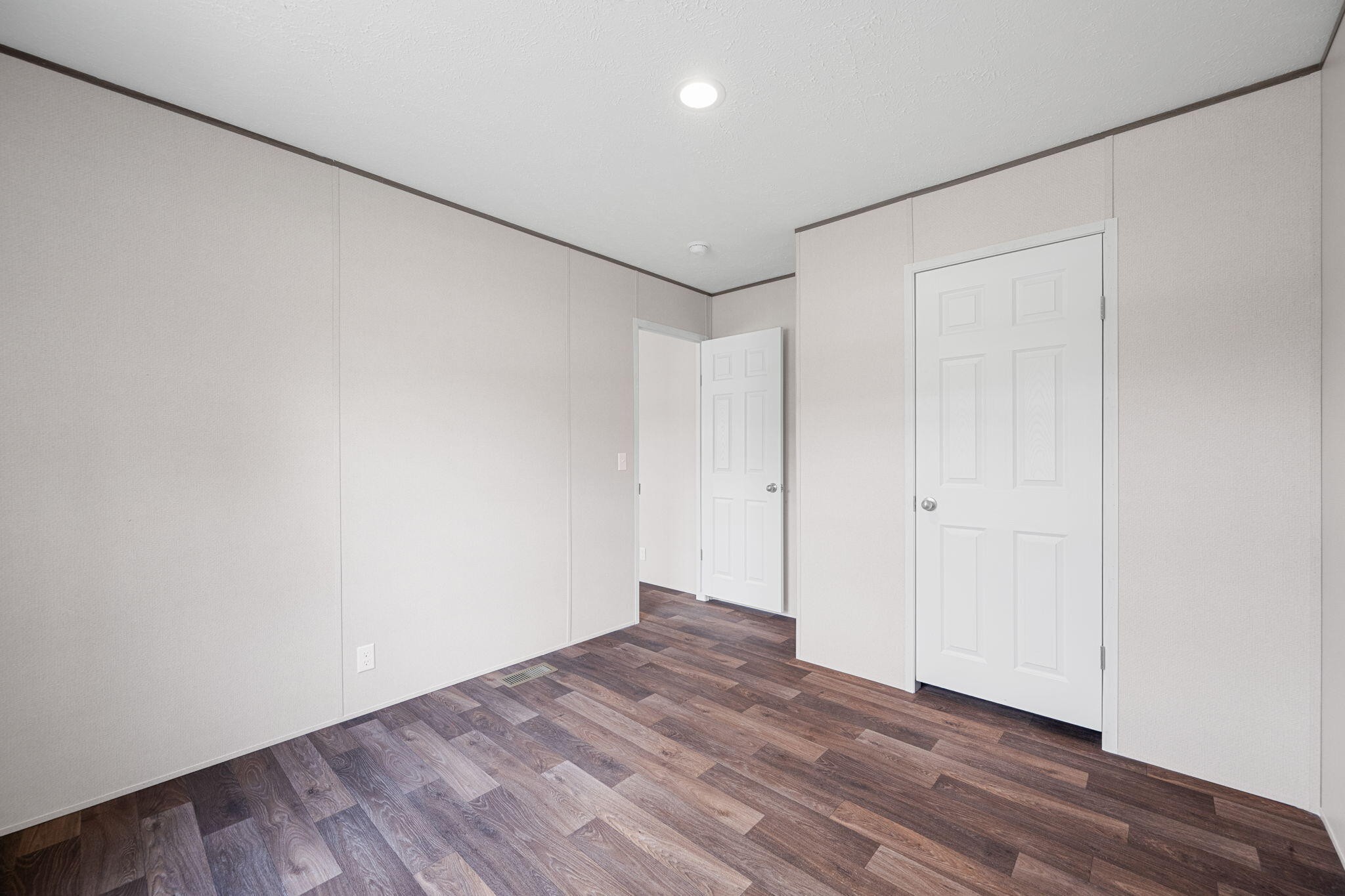 142 Meadow View Property Photo 17