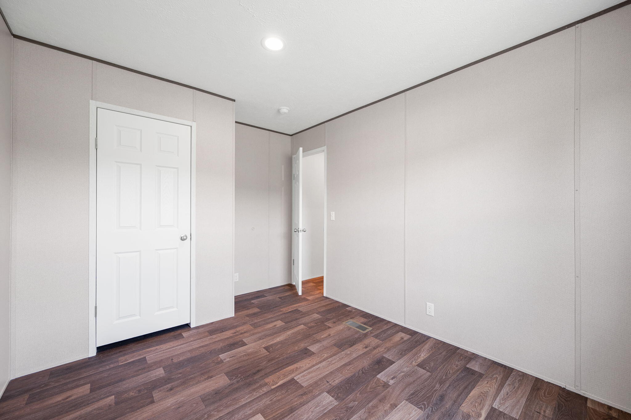 142 Meadow View Property Photo 20