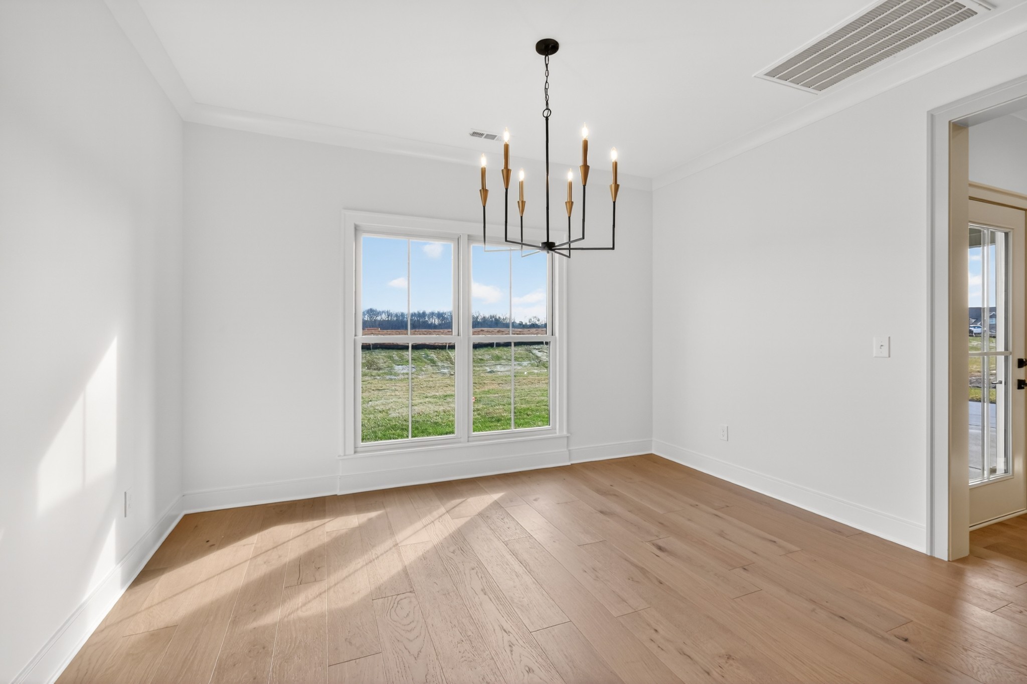 5541 Sinclair St Property Photo 26