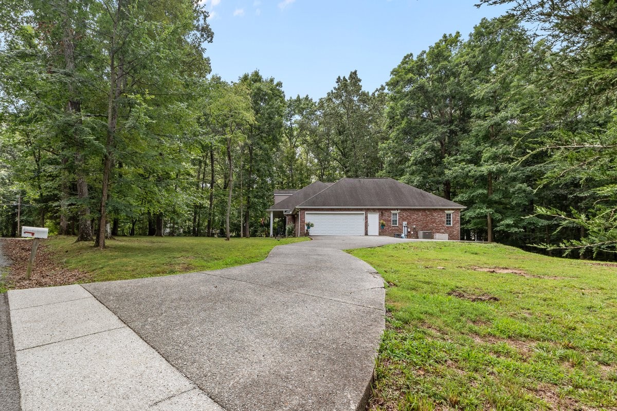 1019 Morningside Dr Property Photo 24