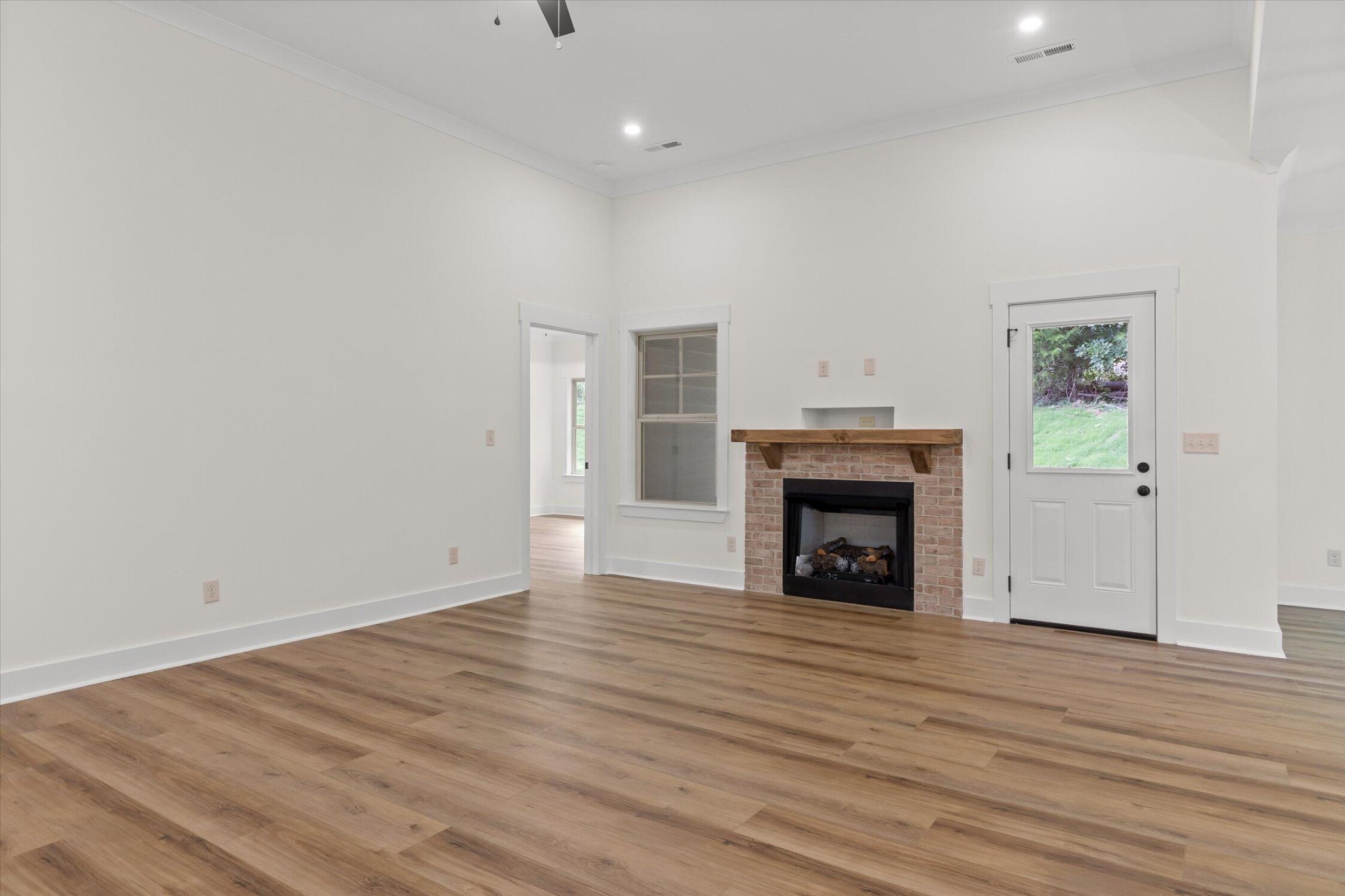 243 Willow Grove Court Property Photo 20