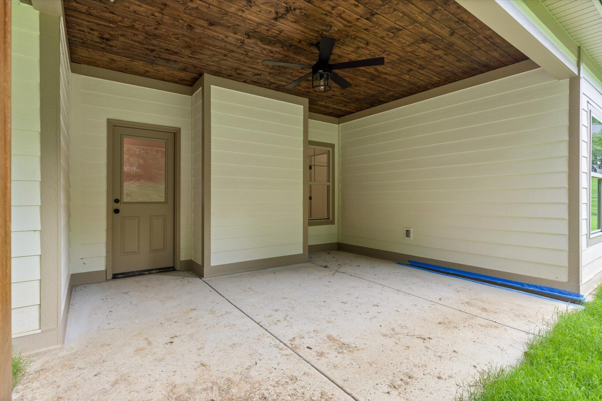 243 Willow Grove Court Property Photo 34