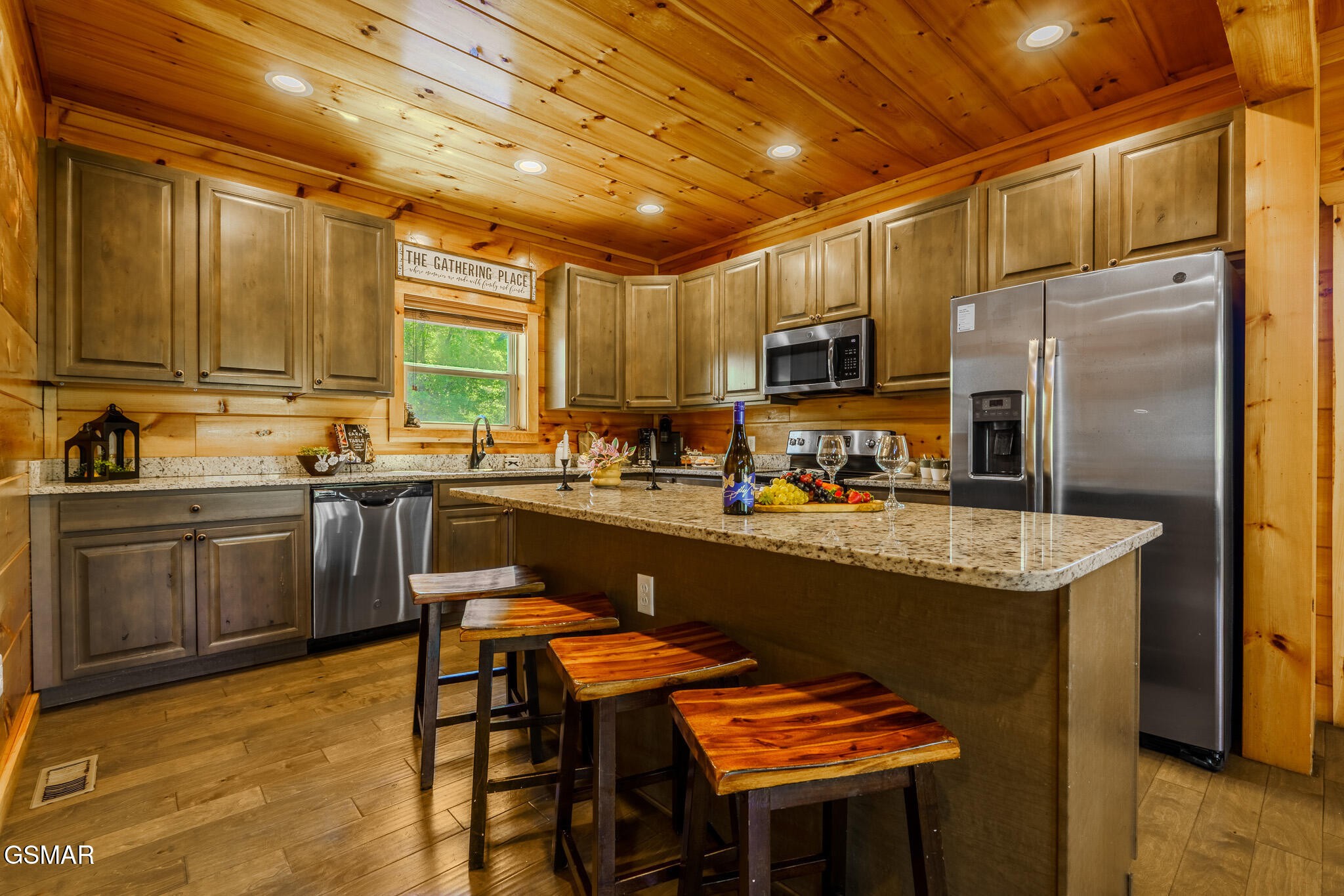 1116 Greenbriar Village Lane Property Photo 12