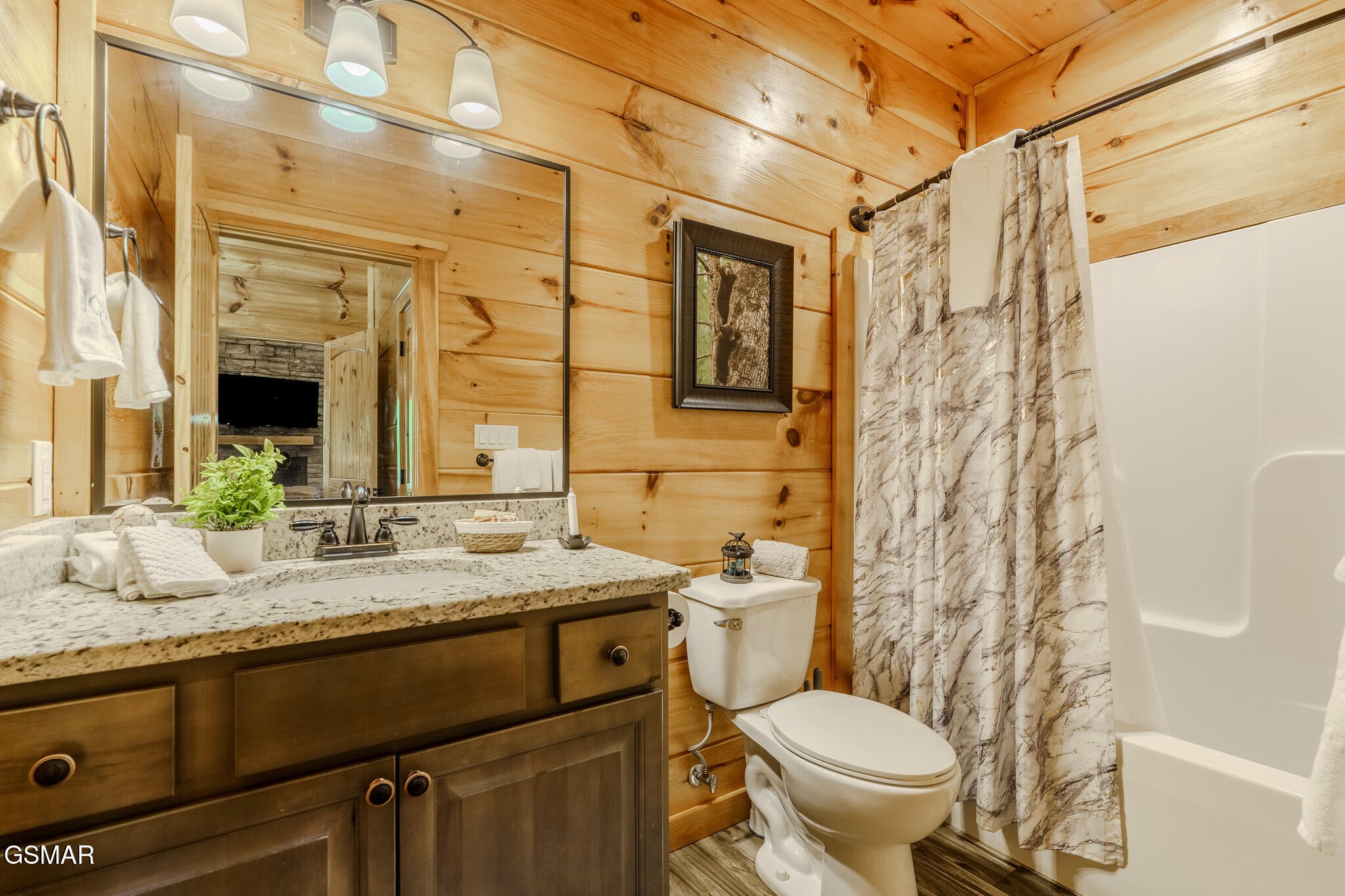 1116 Greenbriar Village Lane Property Photo 24