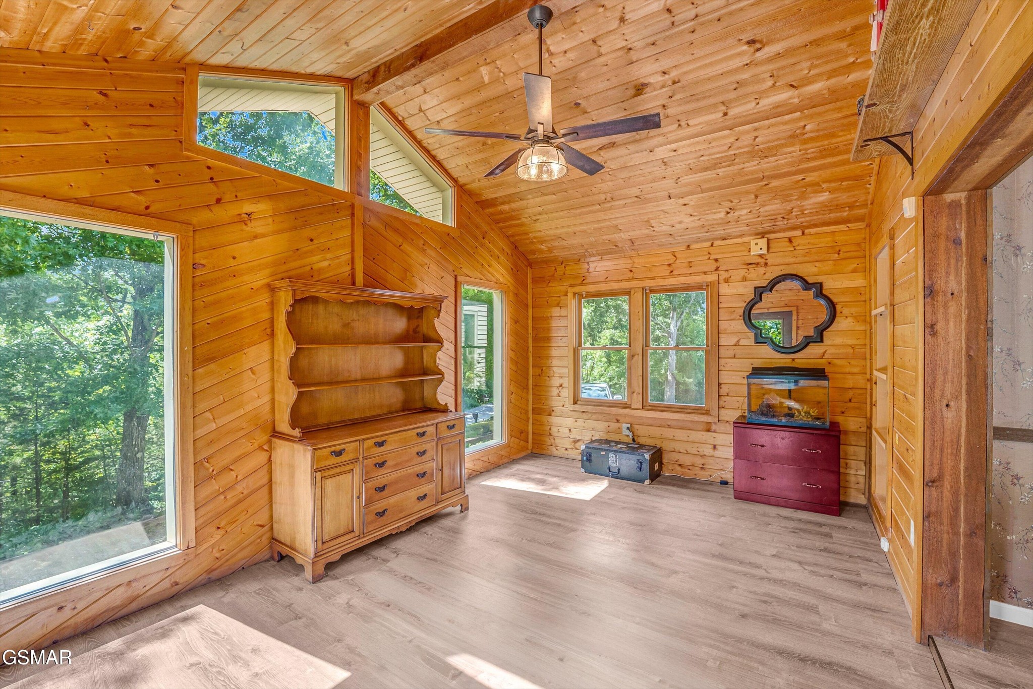 1131 Lindsey Drive Property Photo 11