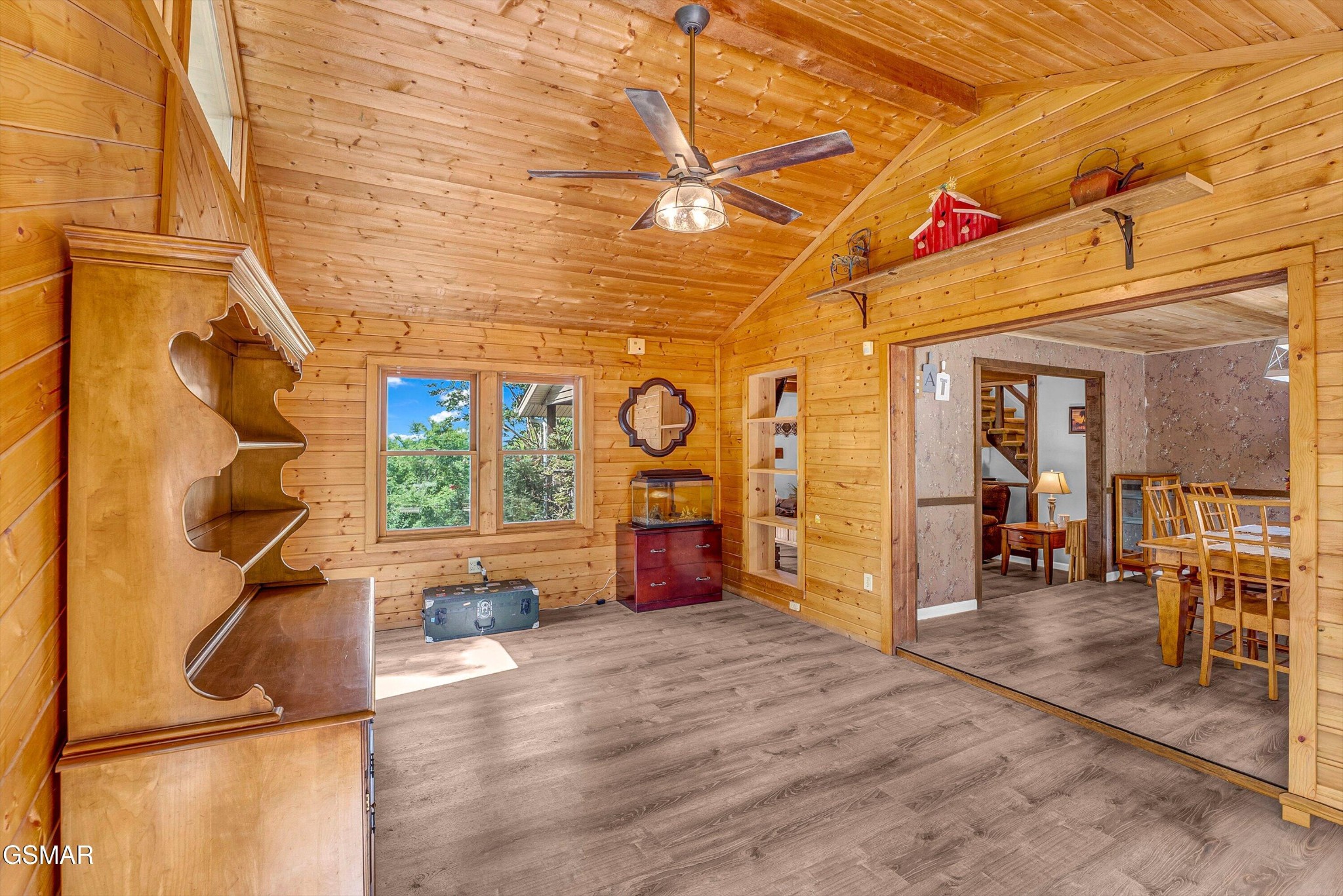 1131 Lindsey Drive Property Photo 12