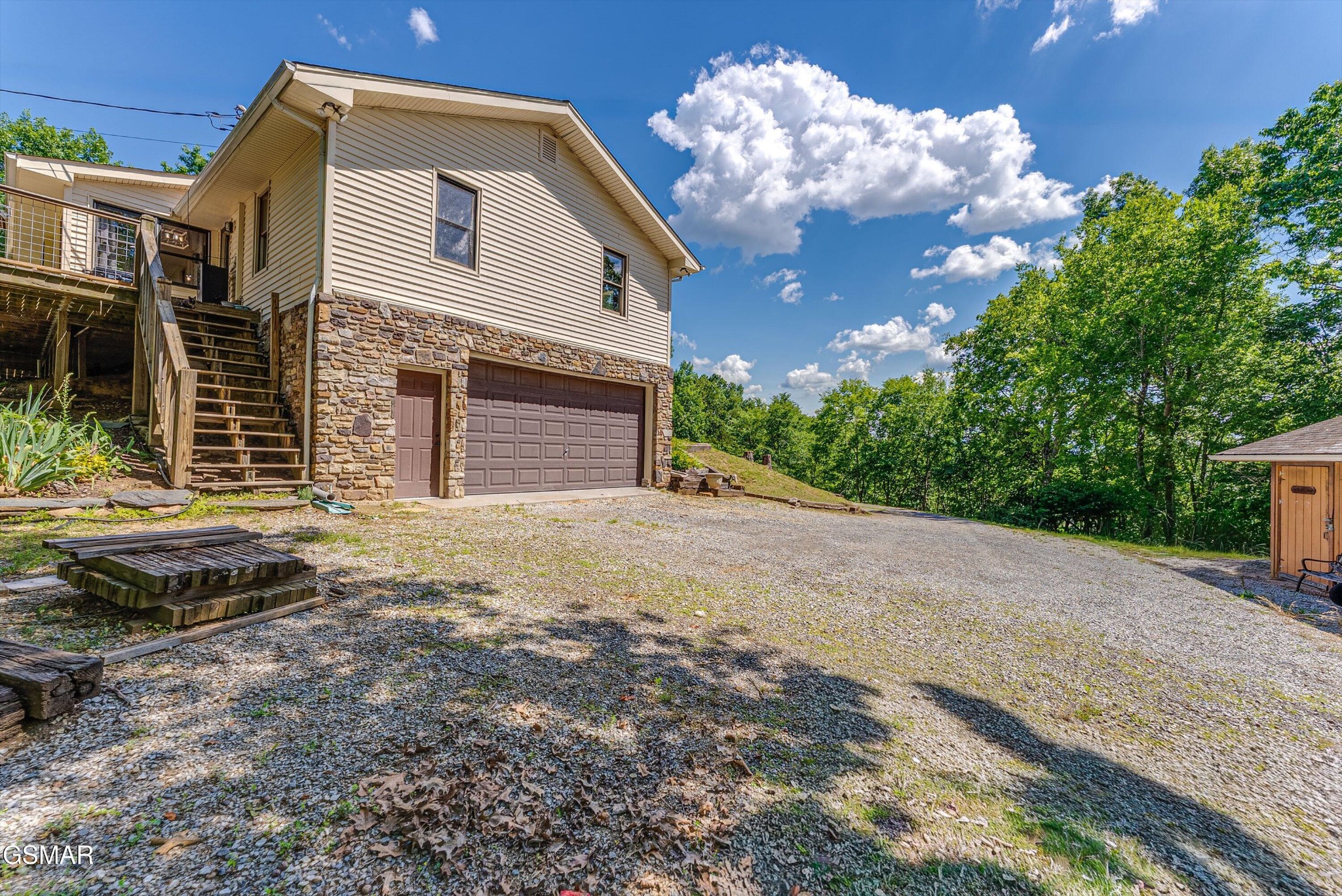 1131 Lindsey Drive Property Photo 54