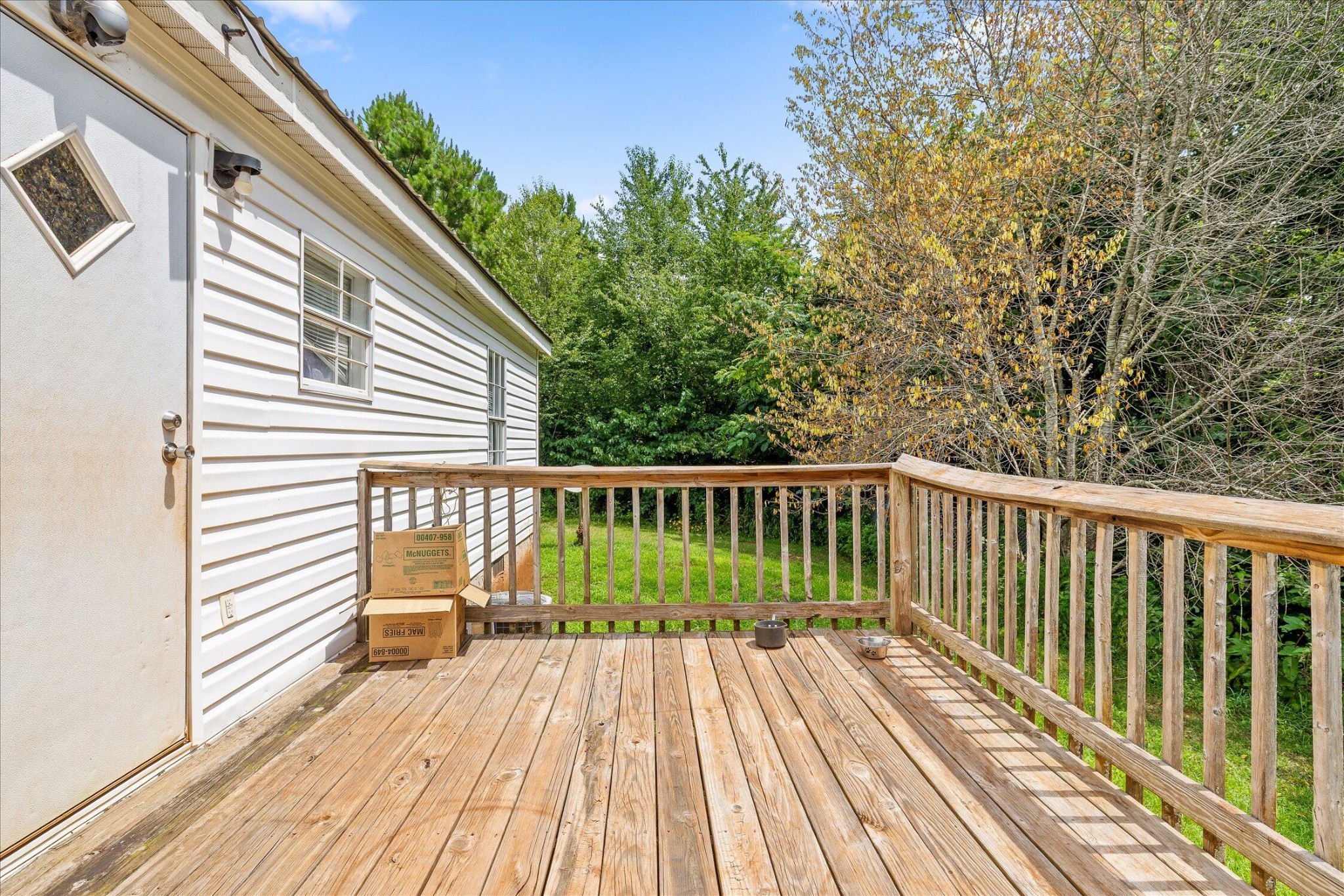 628 Crystal View Court Property Photo 5